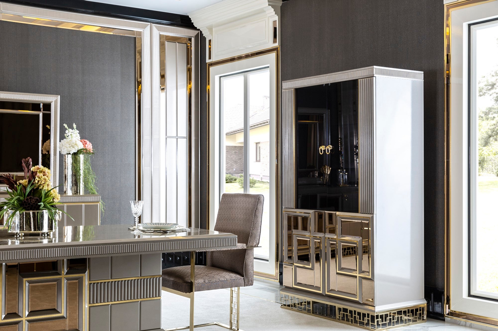 Versace Diningroom Set (Table & 6 Chair & Console With Mirror)