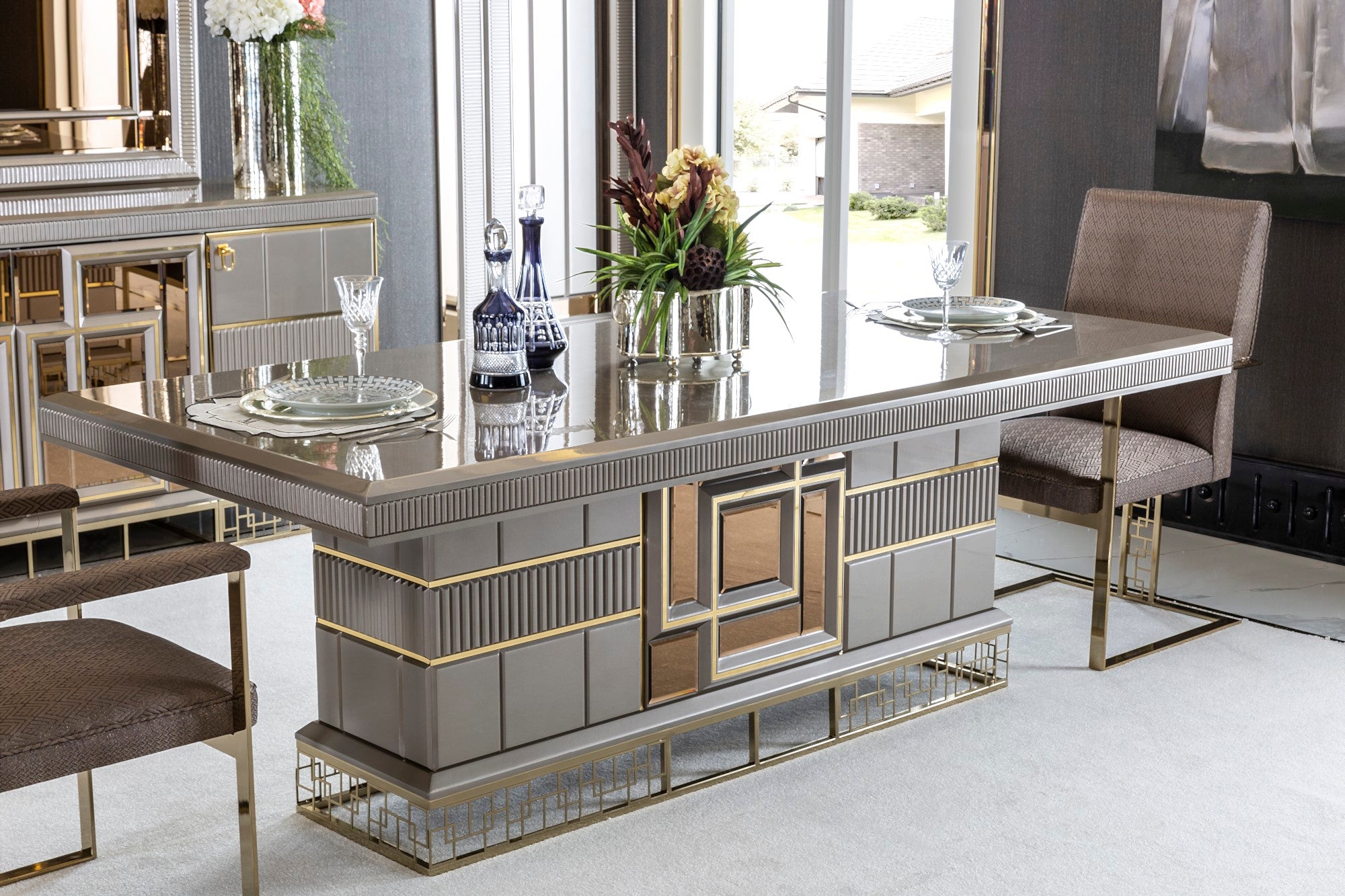 Versace Diningroom Set (Table & 6 Chair & Console With Mirror)