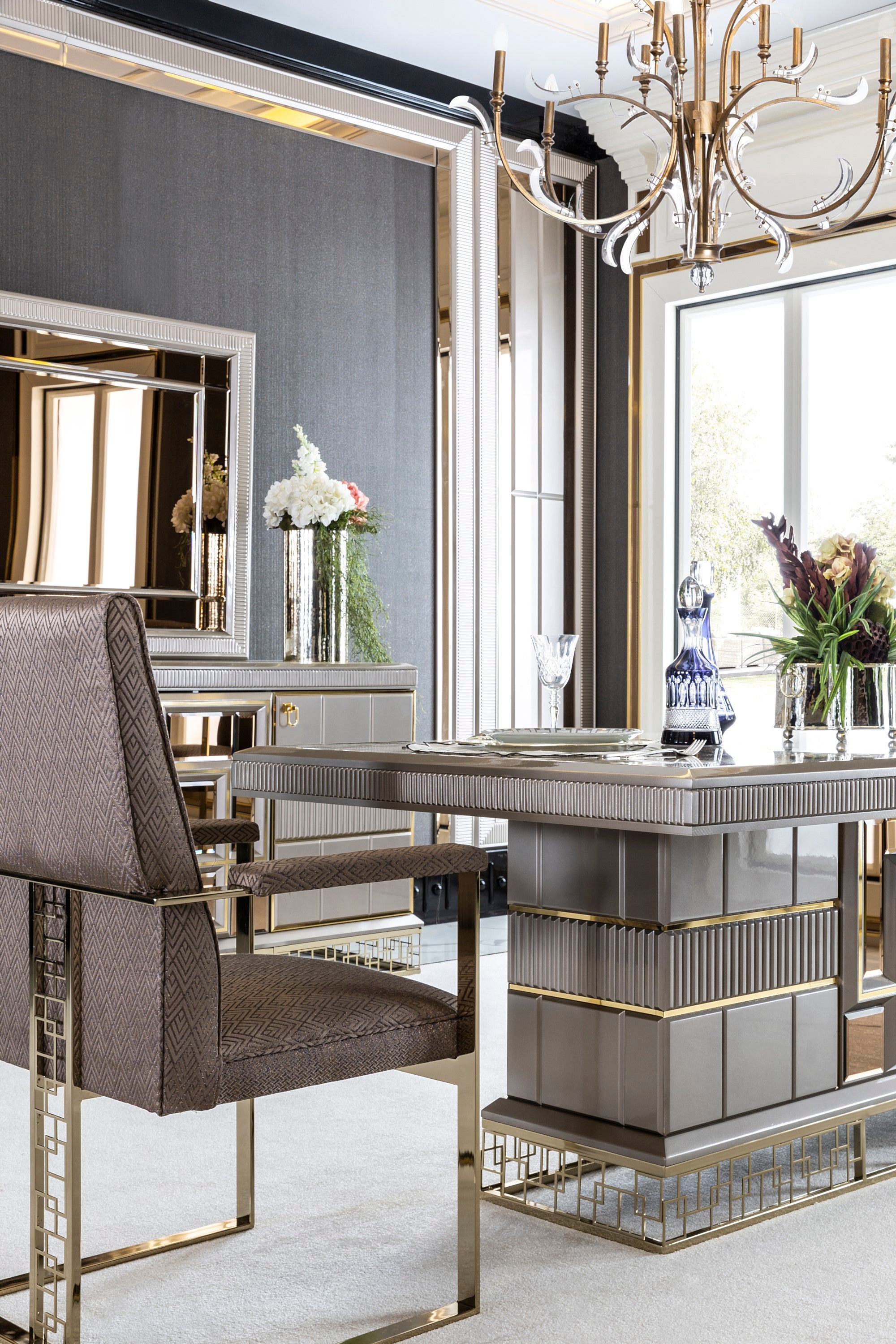 Versace Diningroom Set (Table & 6 Chair & Console With Mirror)