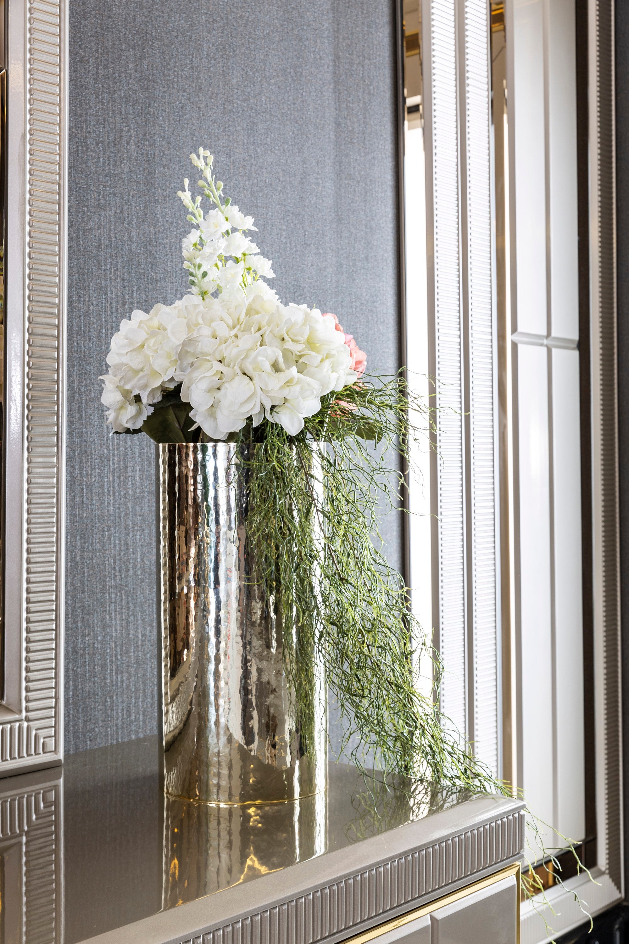 Versace Diningroom Set (Table & 6 Chair & Console With Mirror)