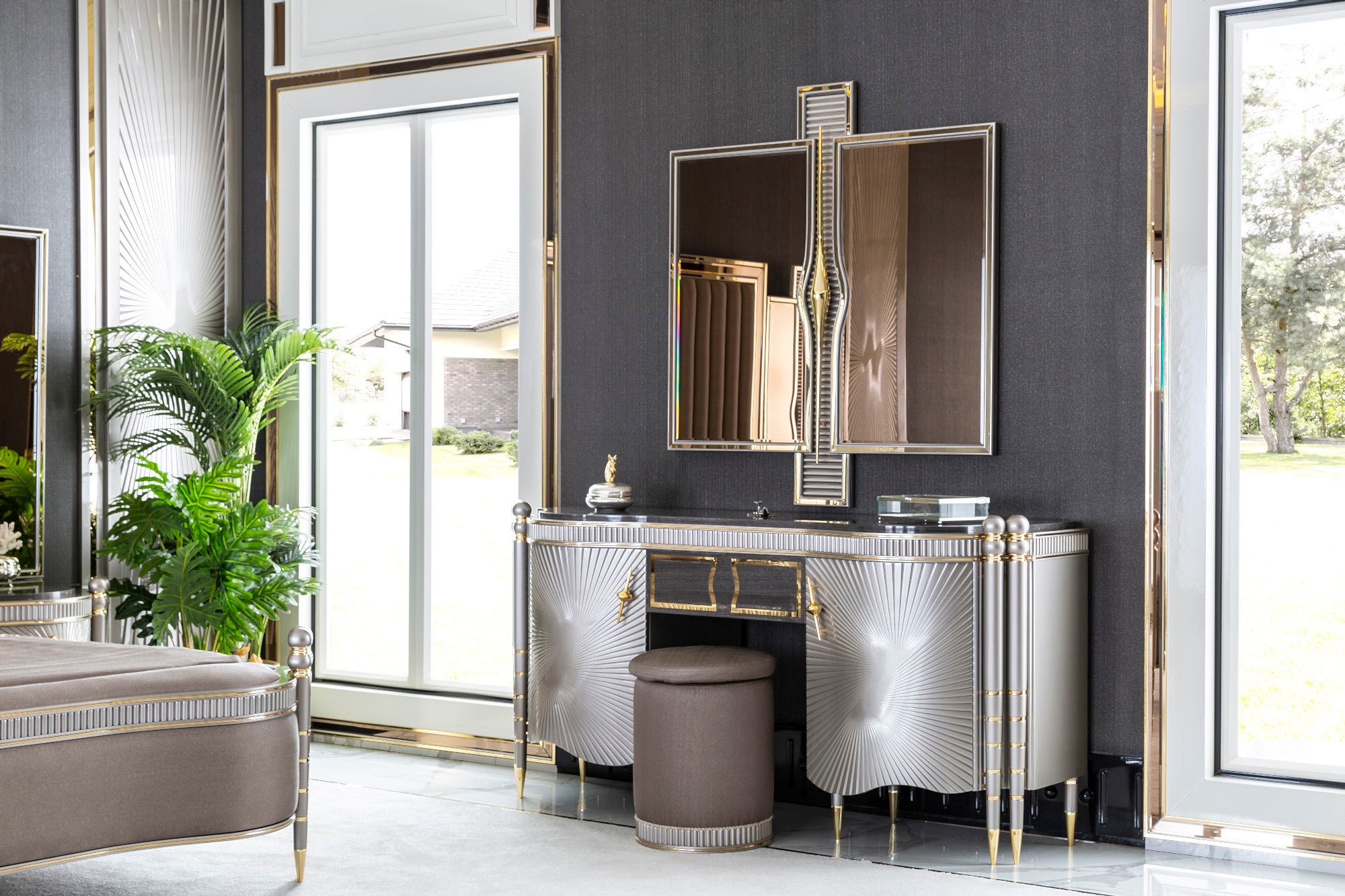 Bentley Bedroom (Queen Storage Bed With Headboard & Dresser With Mirror & Pouf & 2 Nightstand With Back Panel)