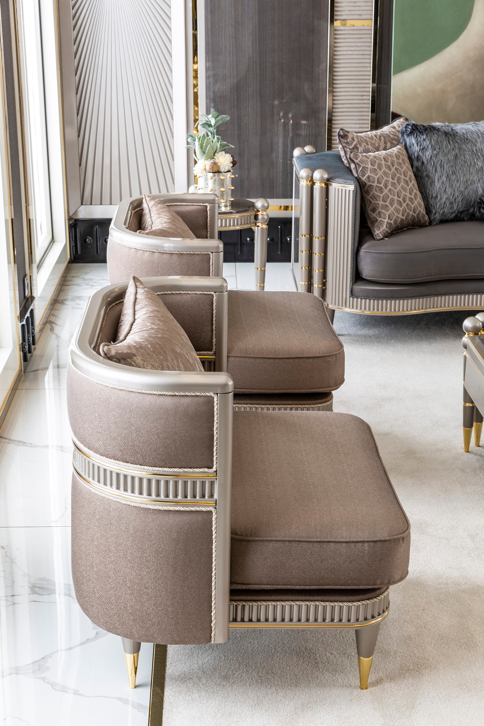 Bentley Stationary Livingroom Set (1 S Line Sofa & 1 Bombe Curve Sofa & 2 Chair)