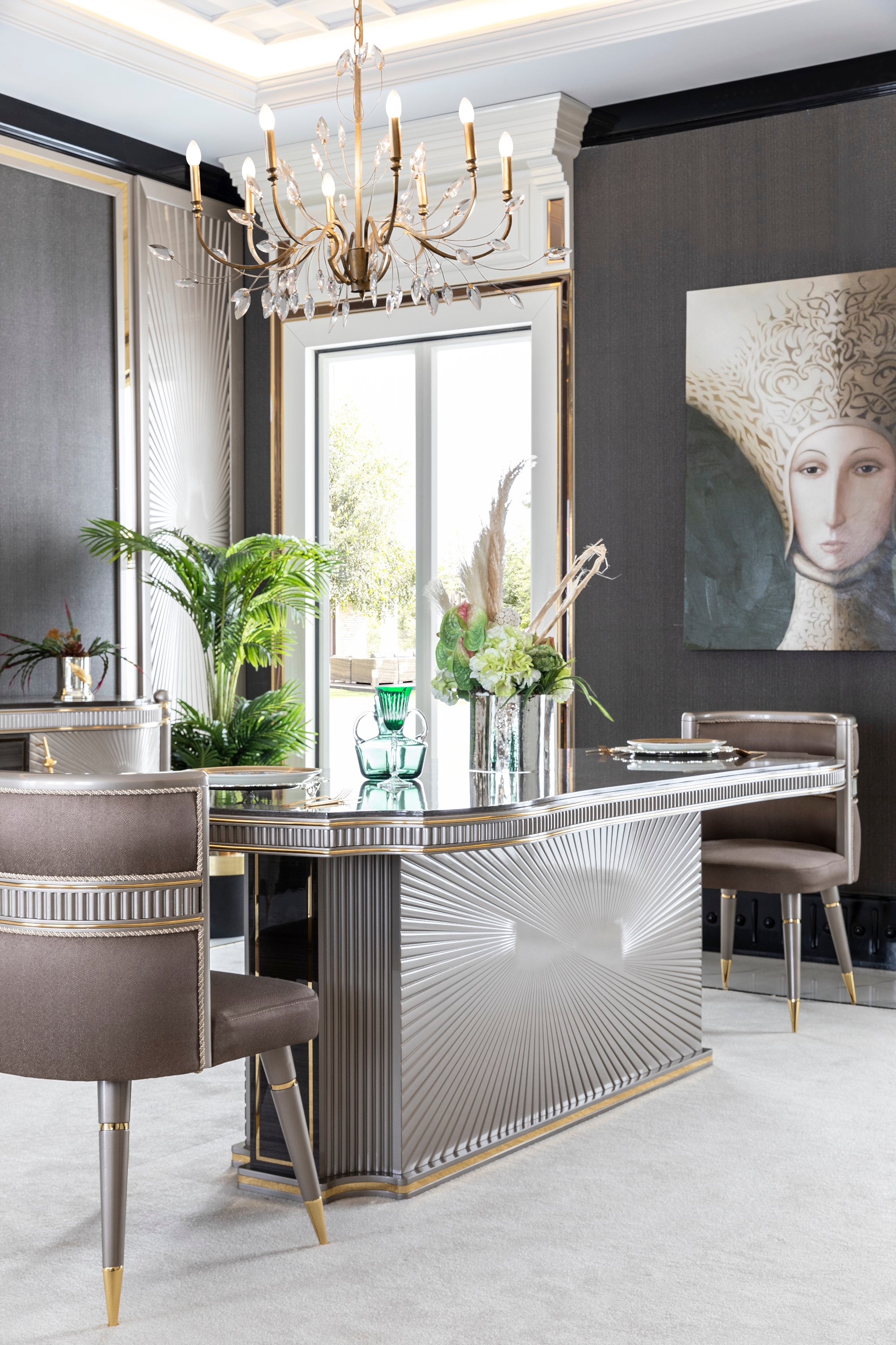 Bentley Diningroom Table