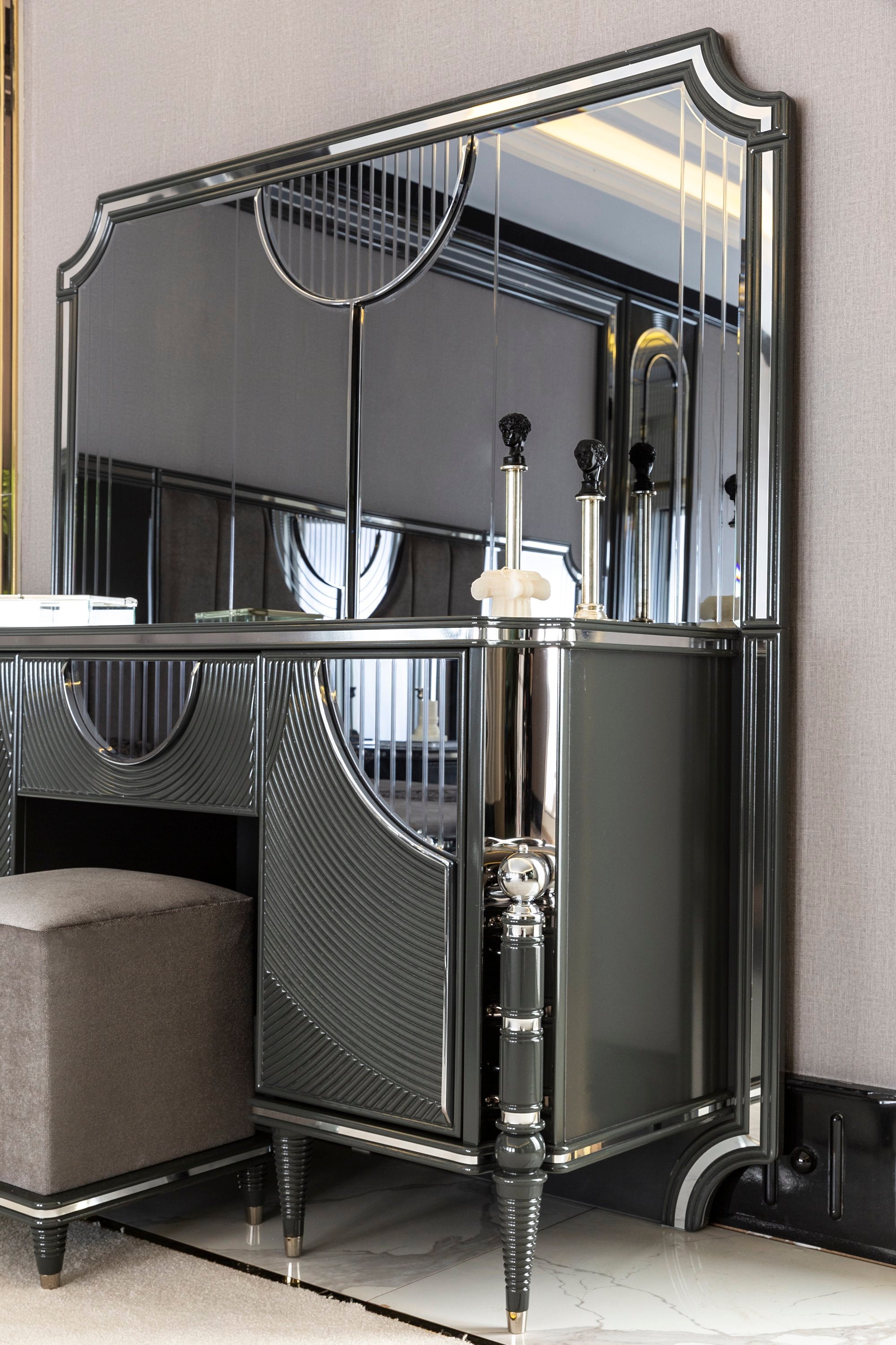 Prada Bedroom (Queen Storage Bed With Headboard & Dresser With Mirror & Pouf & 2 Nightstand With Back Panel & Bench)