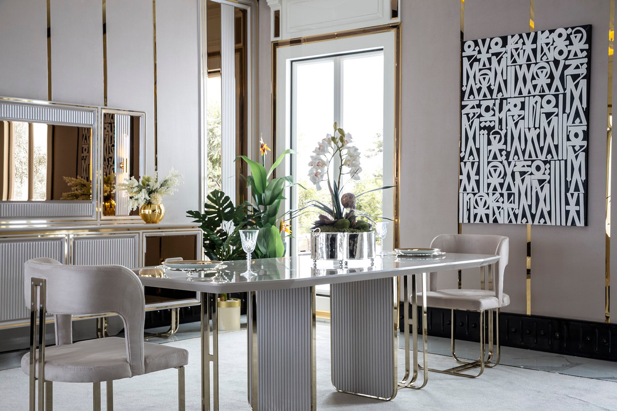 Barcelona Diningroom Set (Table & 6 Chair & Console With Mirror)