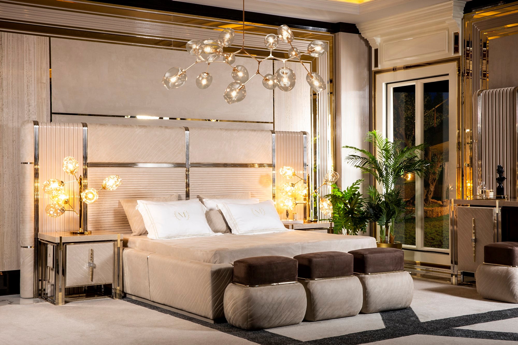 Vegas Bedroom (Queen Storage Bed With Headboard & Dresser With Mirror & Pouf & 2 Nightstand With Back Panel & Bench)