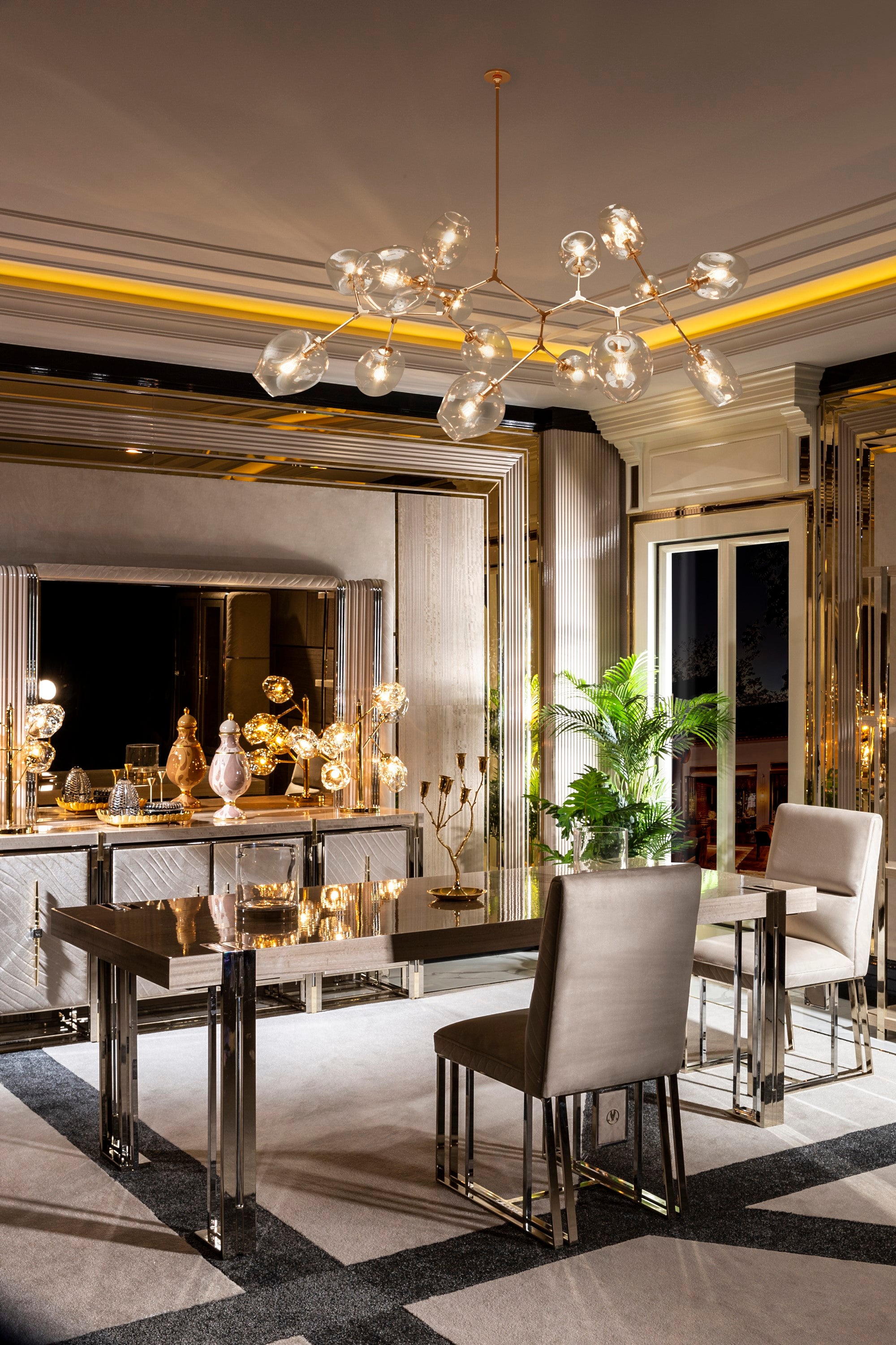Vegas Diningroom Set (Table & 6 Chair & Console With Mirror)