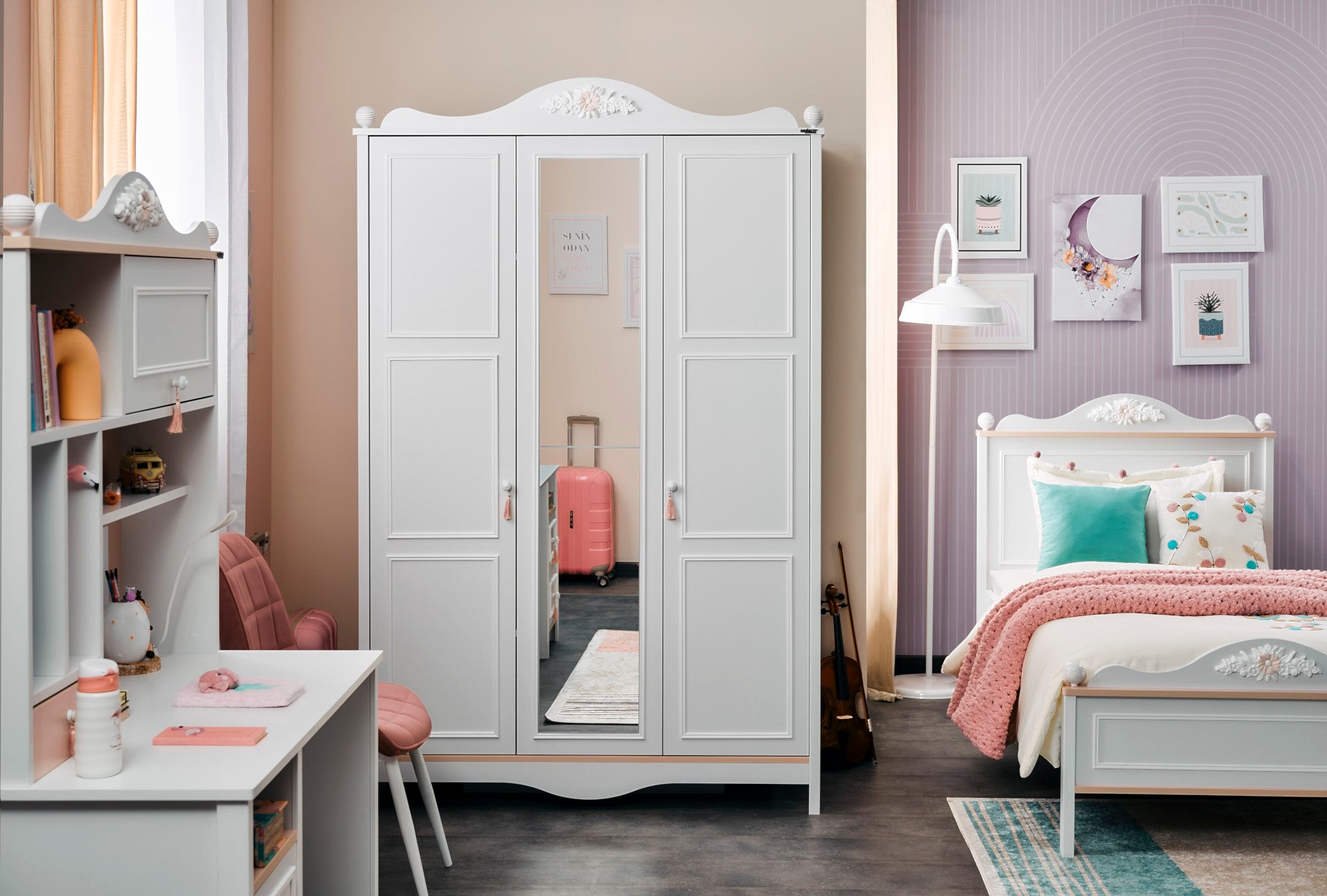 Alya 3 Door Wardrobe