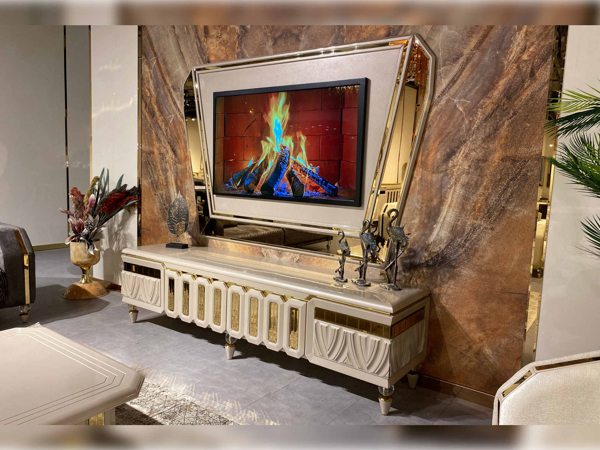 Berlin Tv Stand With Back Panel