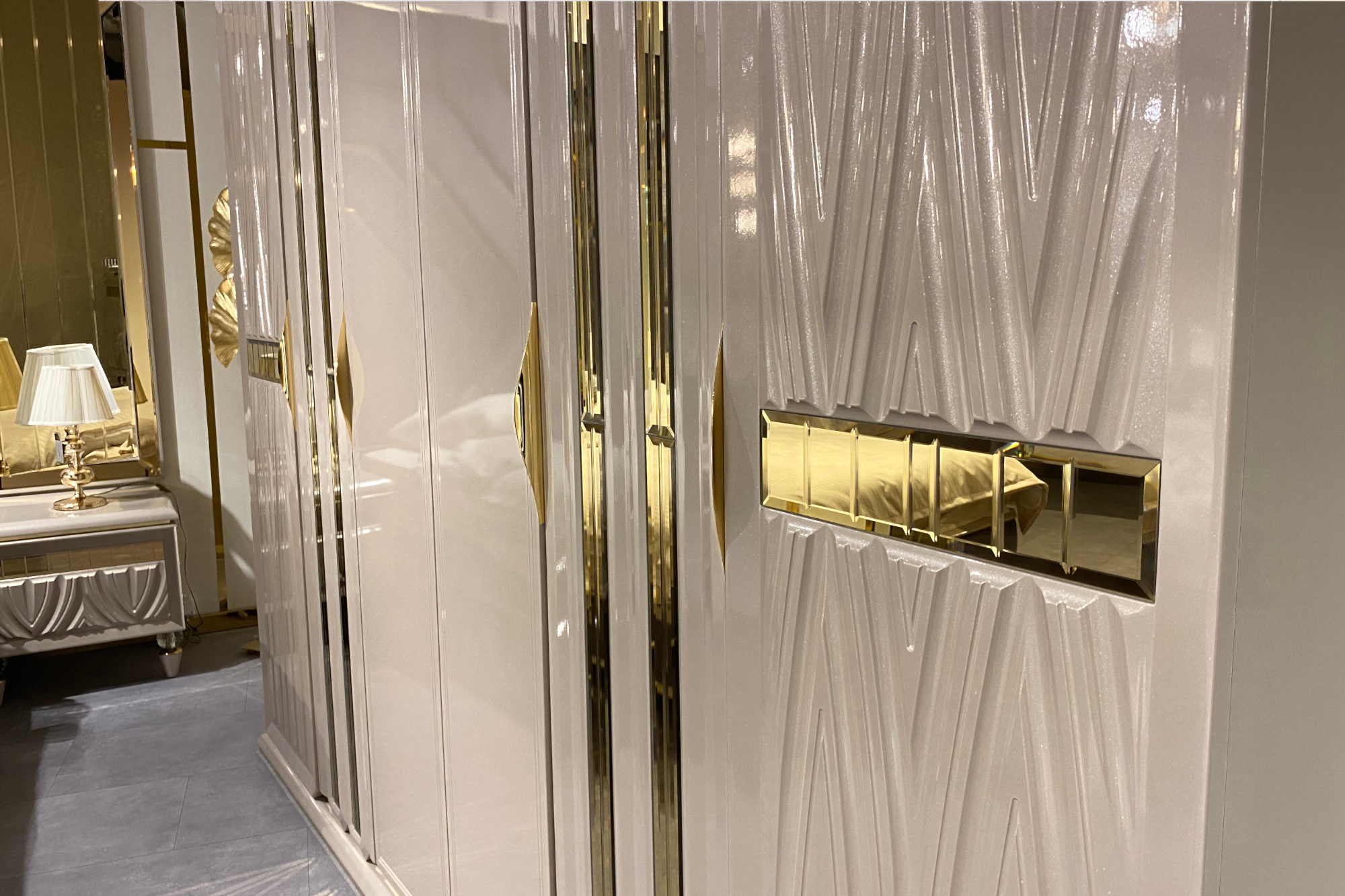 Berlin 6 Doors Wardrobe