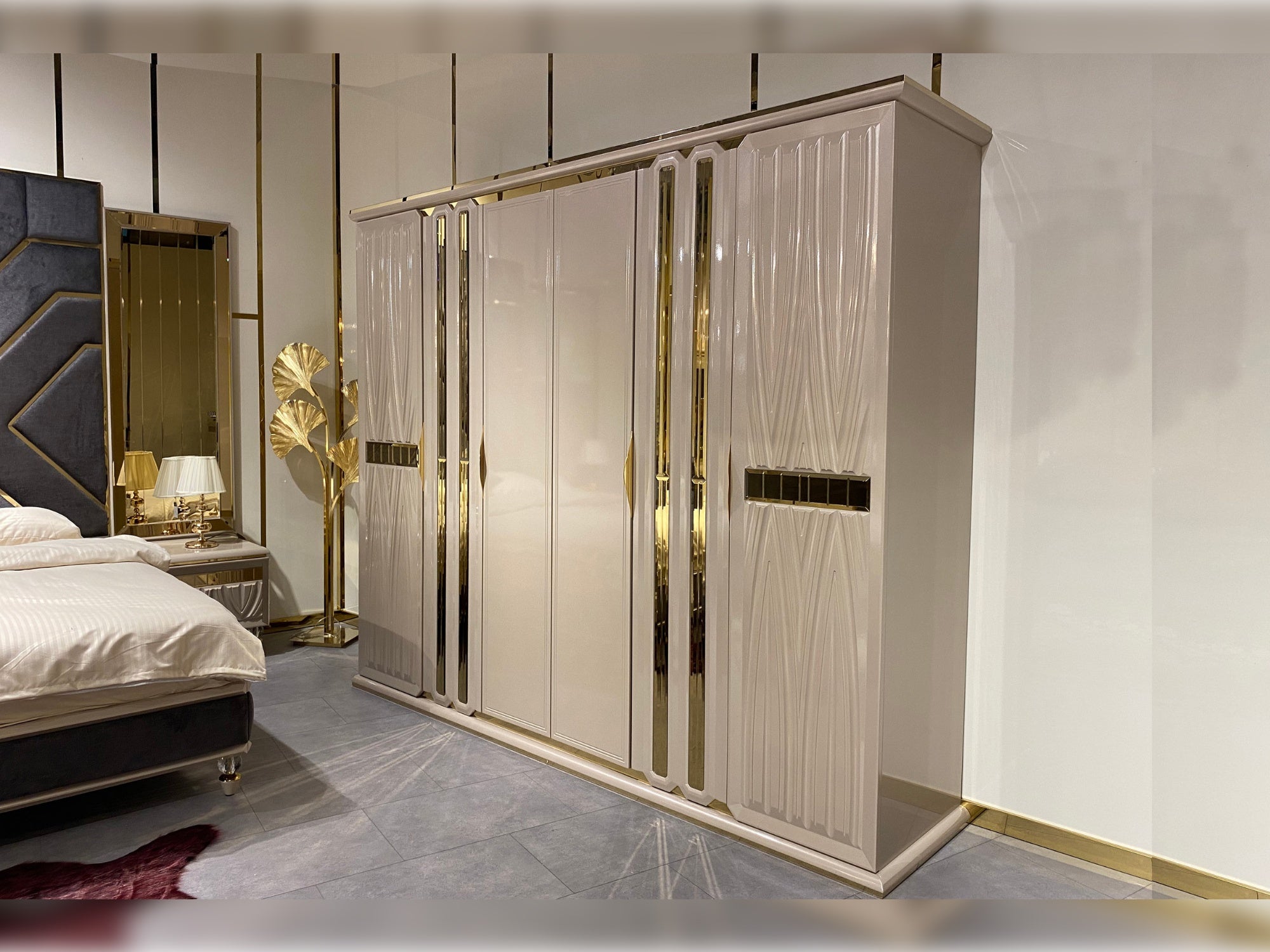 Berlin 6 Doors Wardrobe