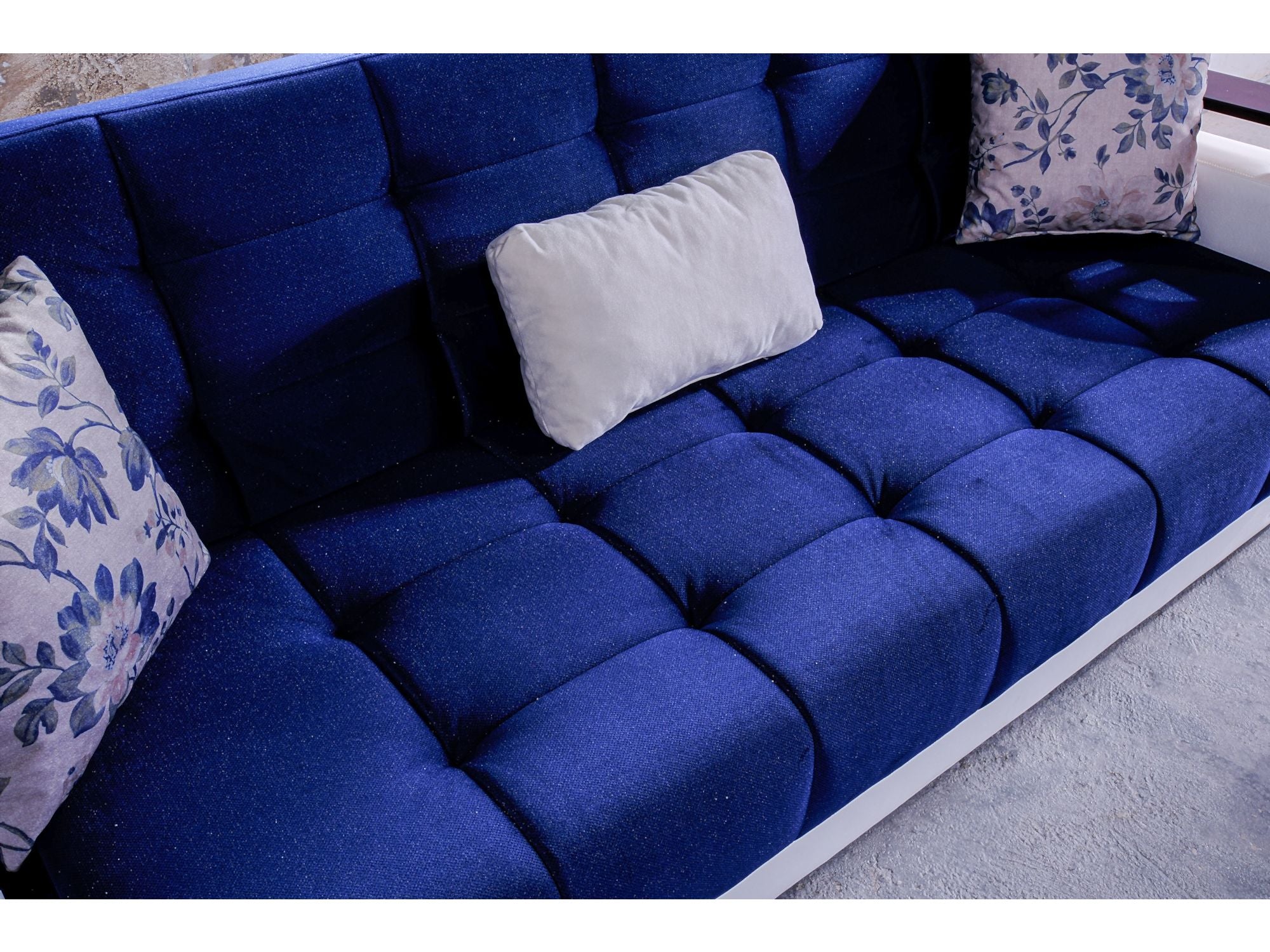 Regina Convertible Livingroom Loveseat Navy