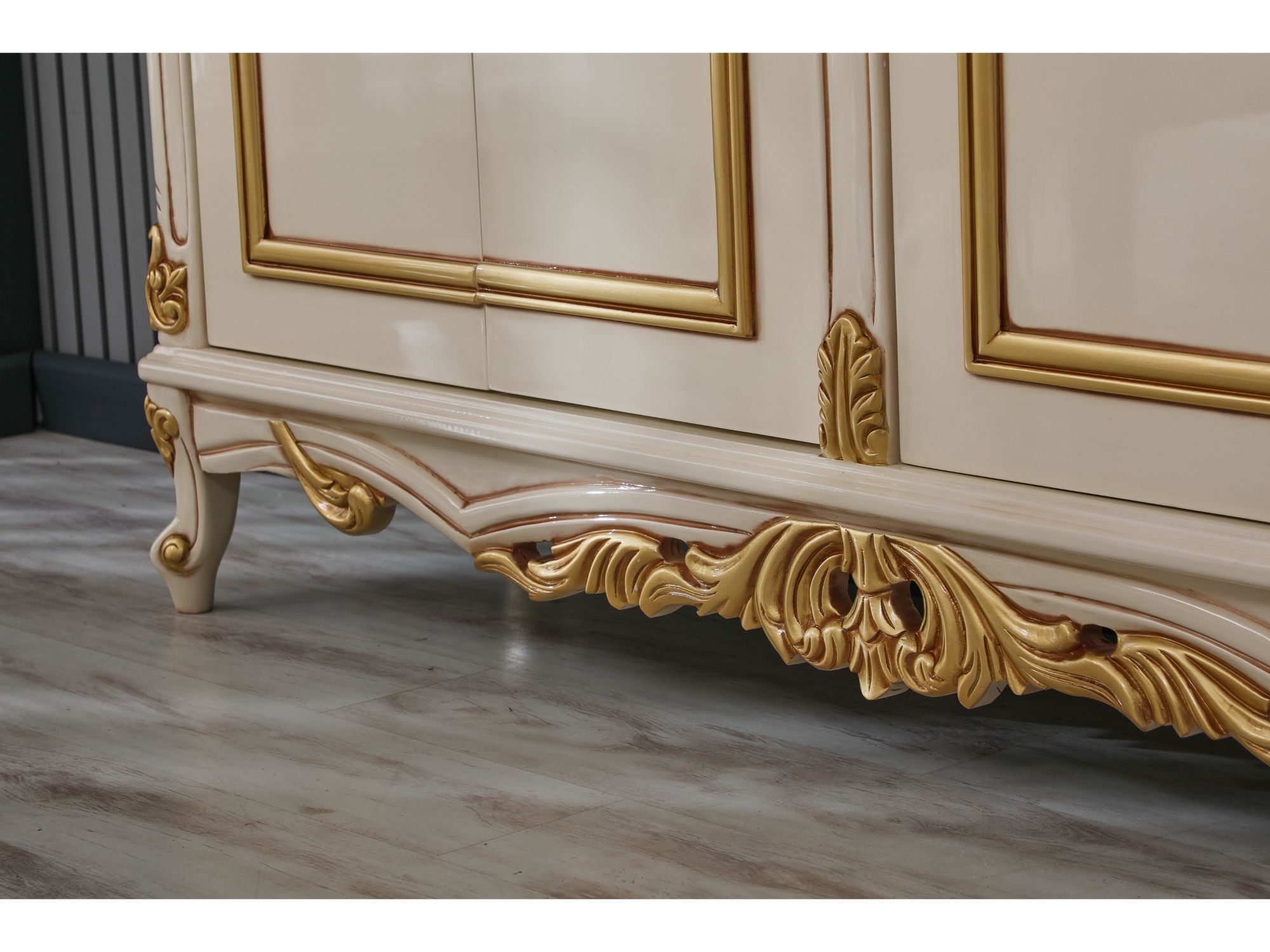Buse Diningroom Consol With Mirror Cream