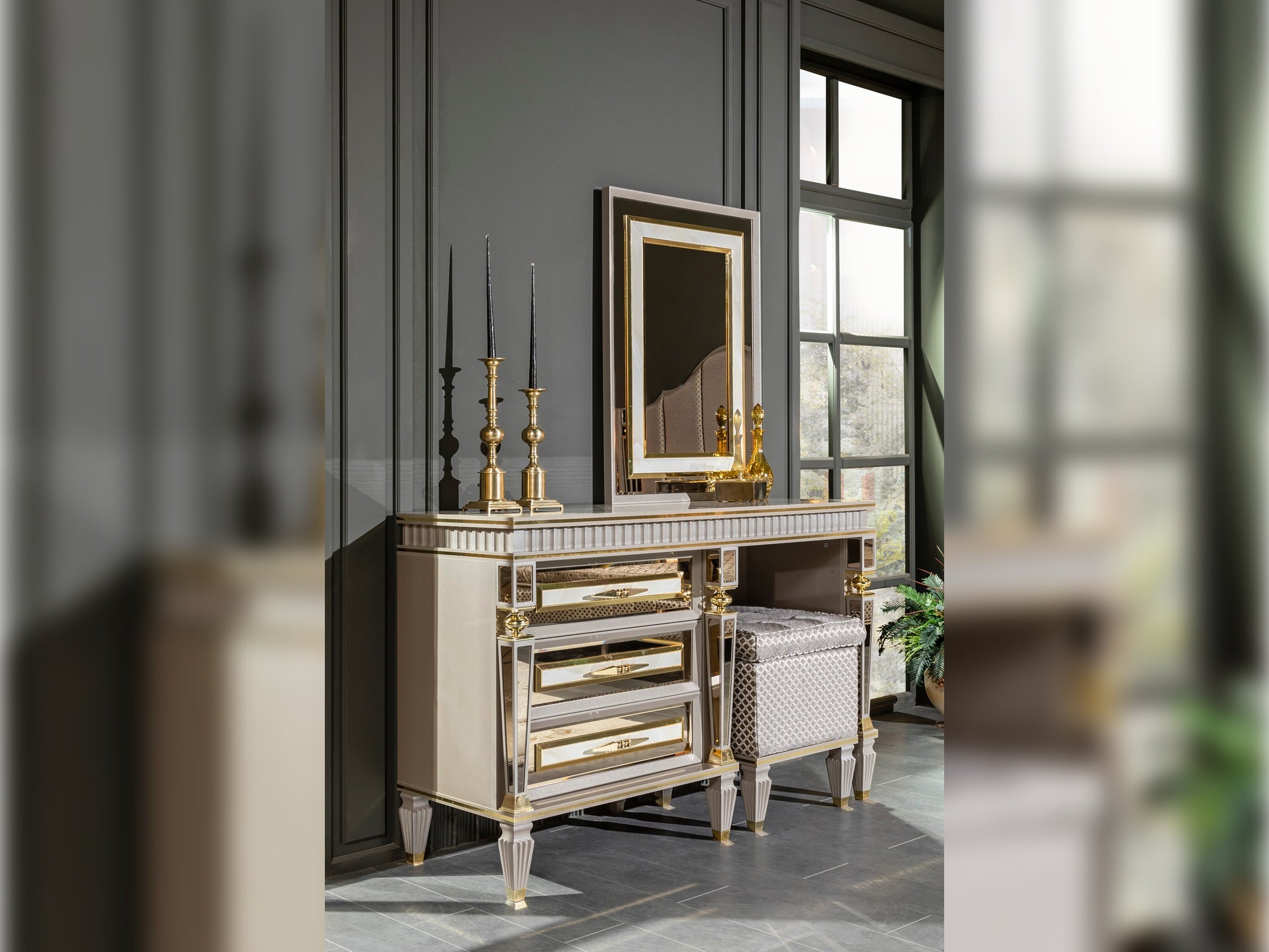 Istanbul Dresser With Mirror & Ottoman