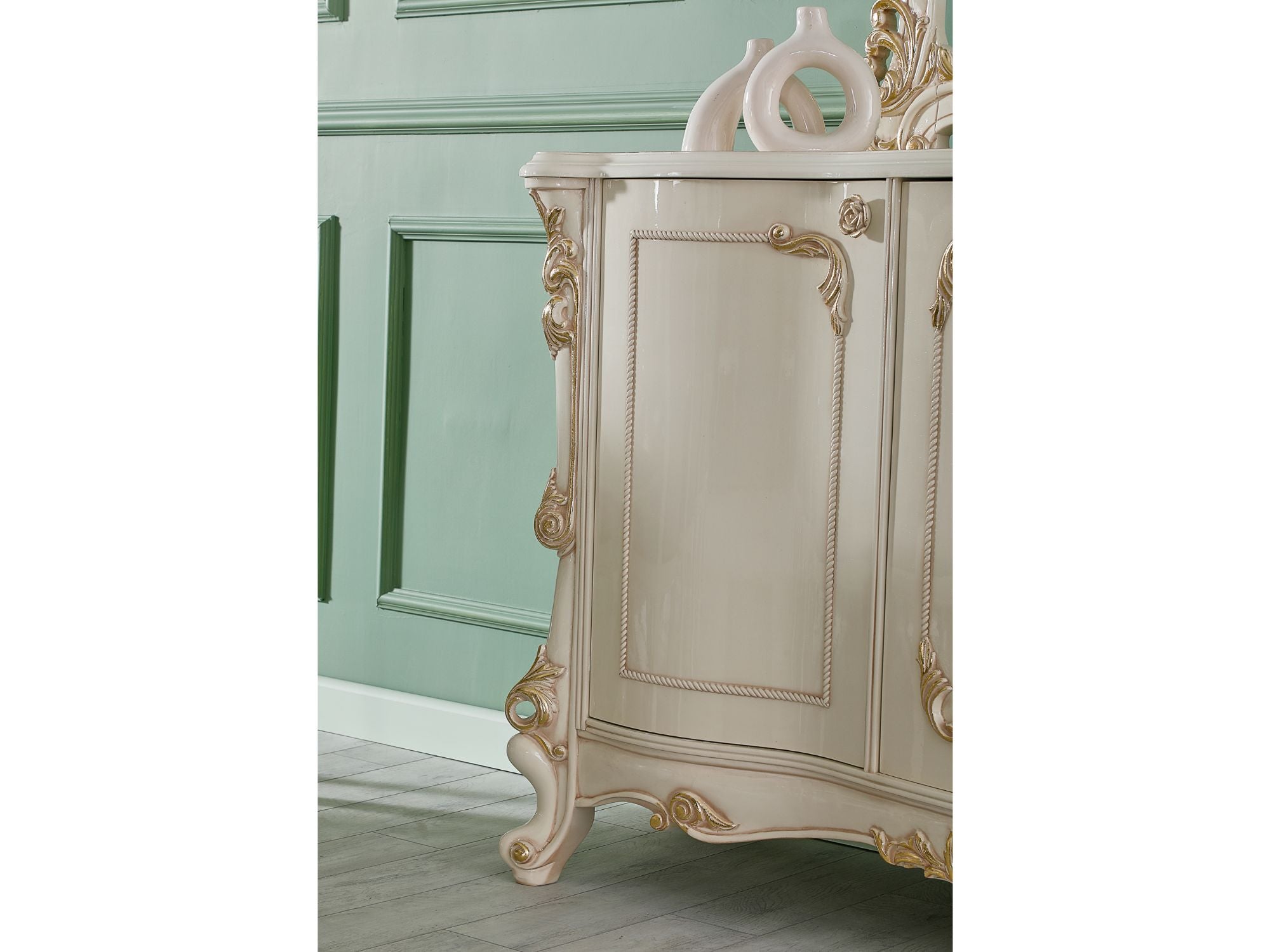 Kelebek Diningroom Consol With Mirror