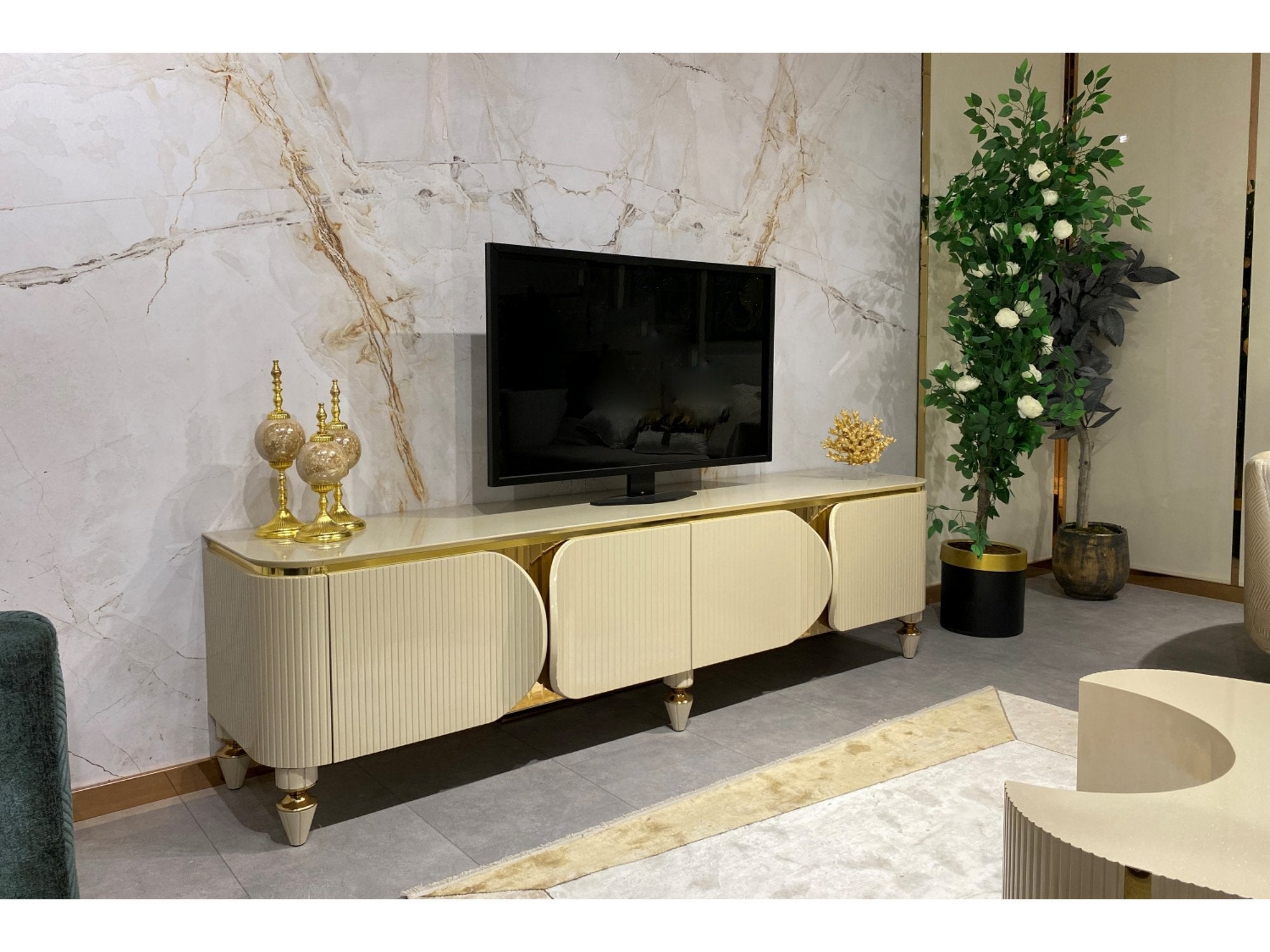 Lizbon Diningroom Set (Consol With Mirror & Dining Table & 6 Dining Chair)