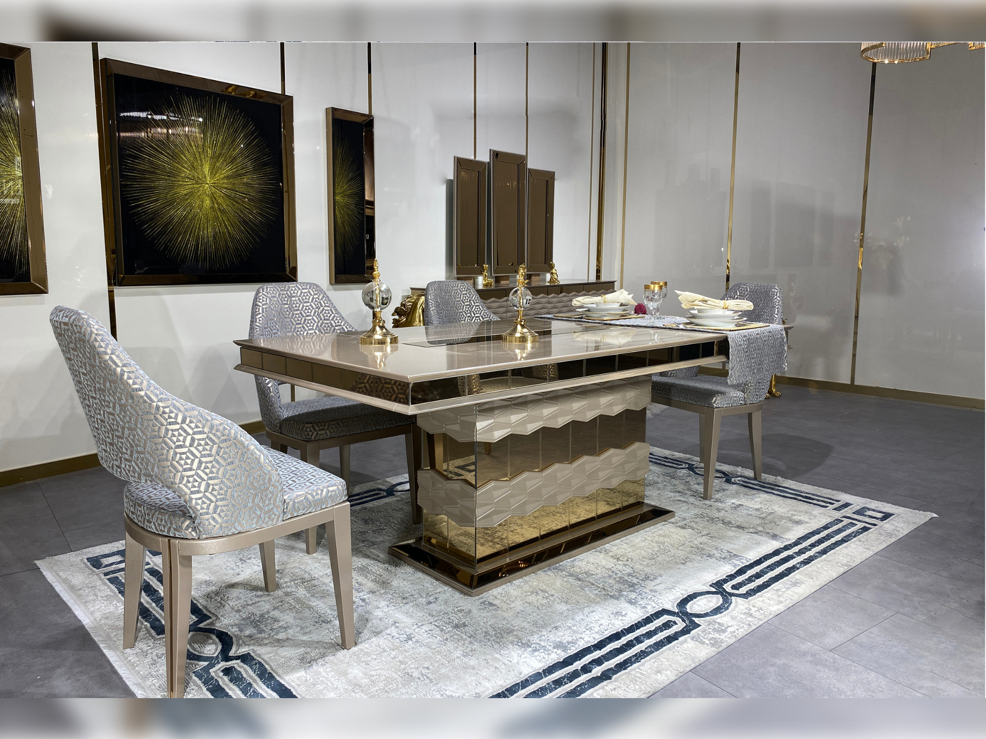 Lucas Diningroom Table