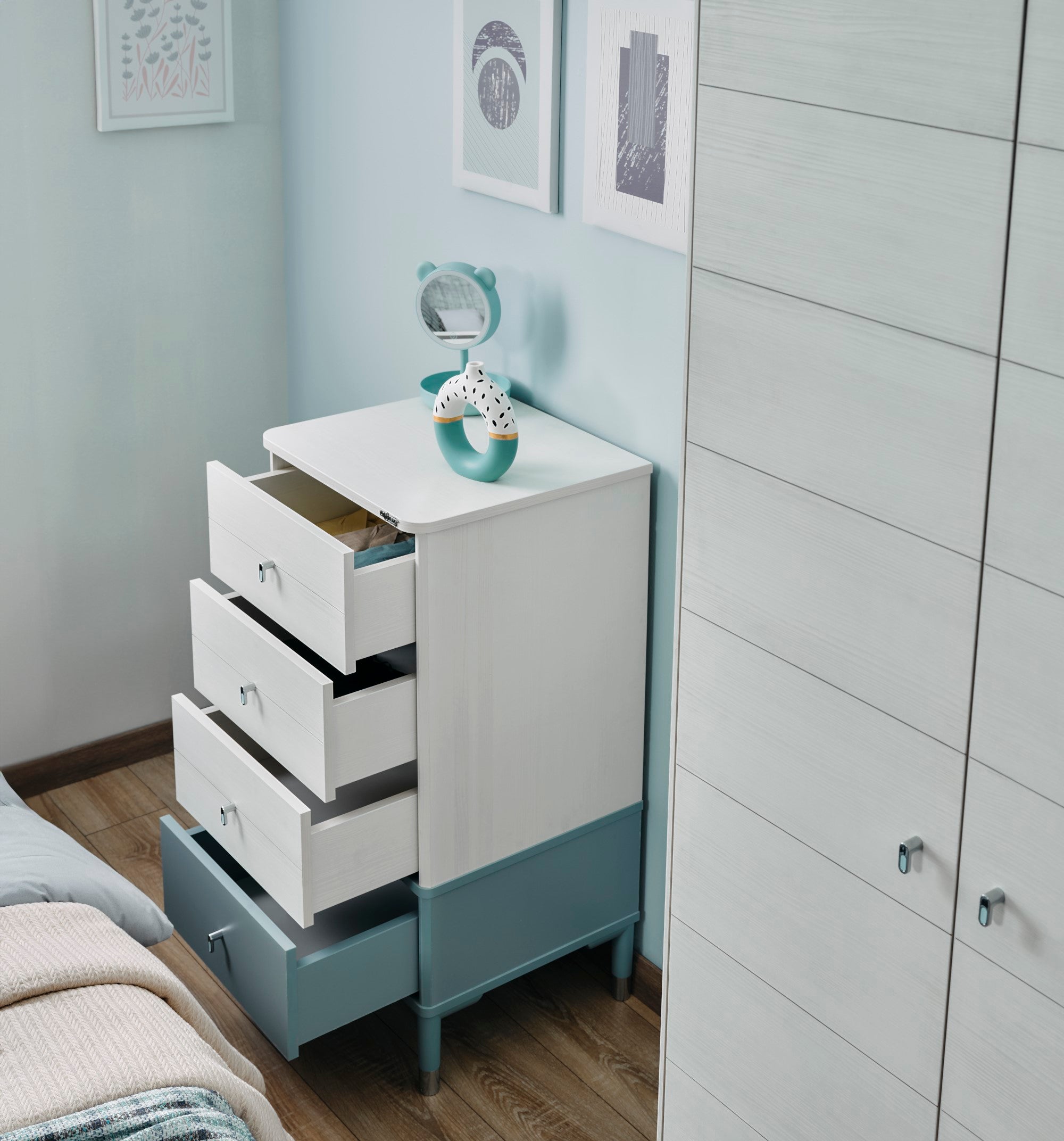 Marin Kids Room Set (Twin Bed & Study Desk & Nightstand)