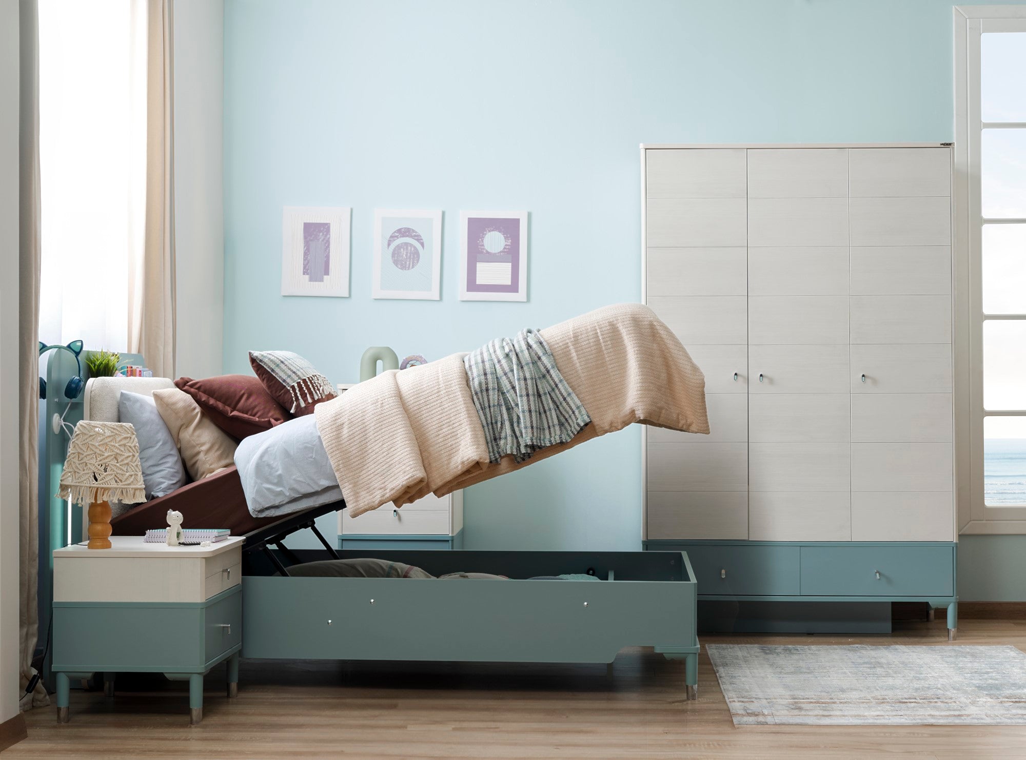 Marin Twin Bed With Headboard