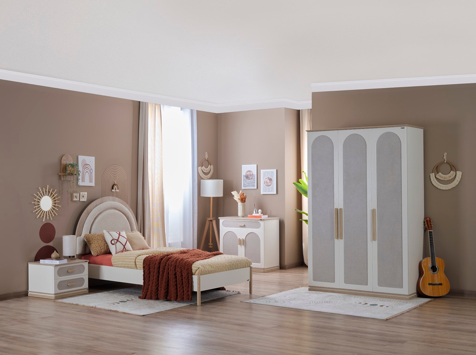 Mosso 3 Door Wardrobe