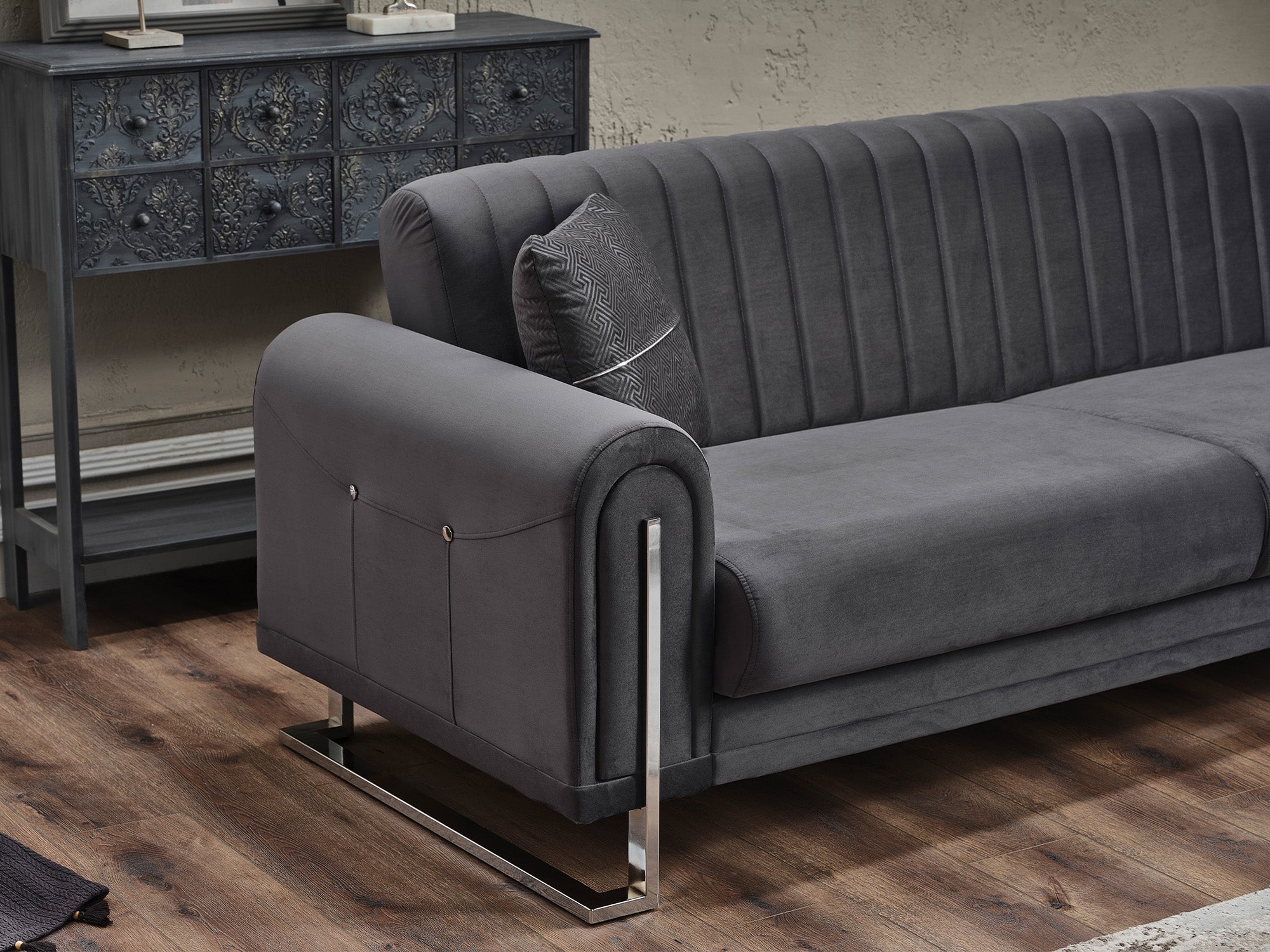 Oscar Sectional Sofa