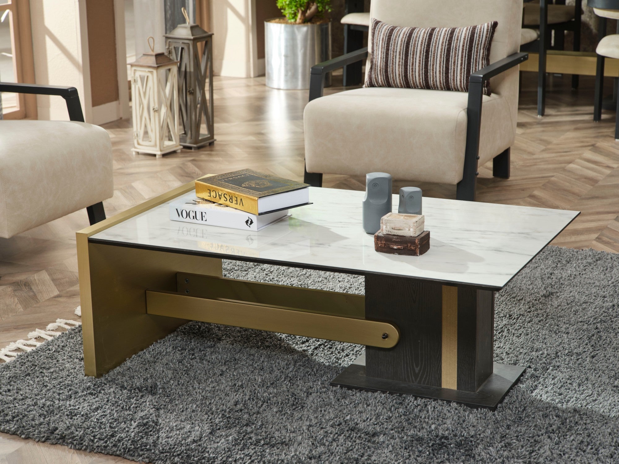 Pendik Coffee Table