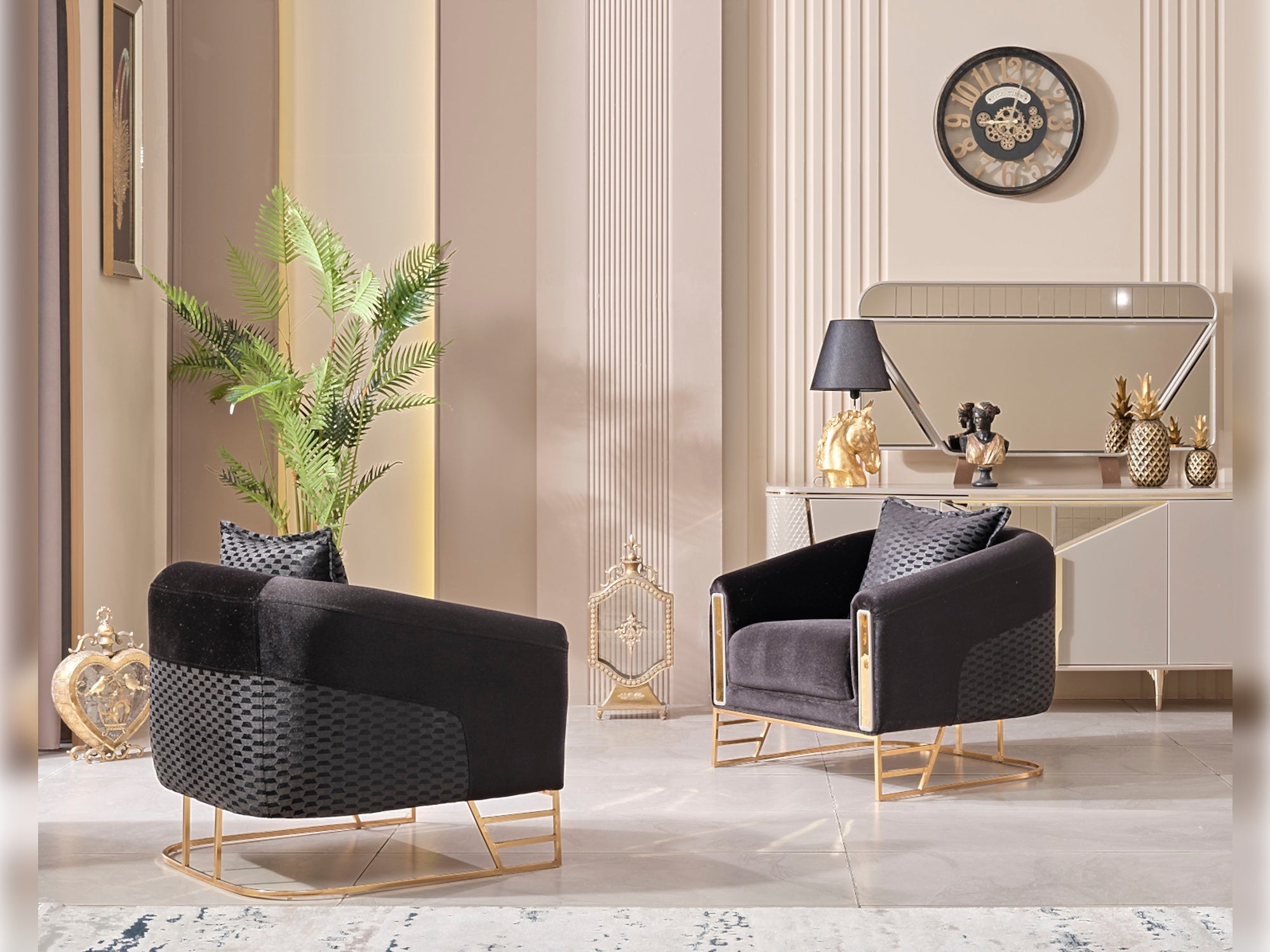 Romans Chair Black
