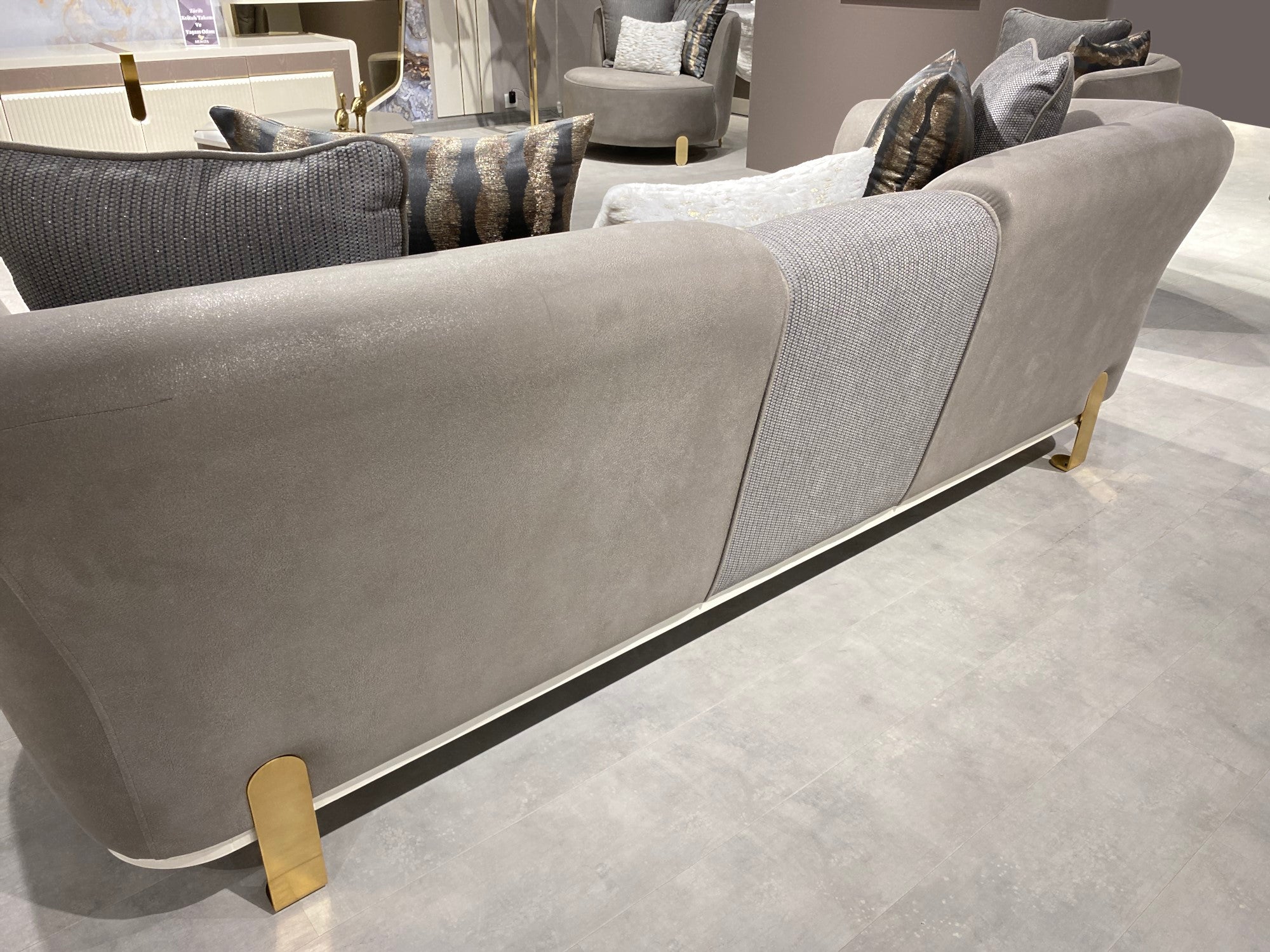 Zurich Stationary Livingroom Set (2 Sofa & 2 Chair)