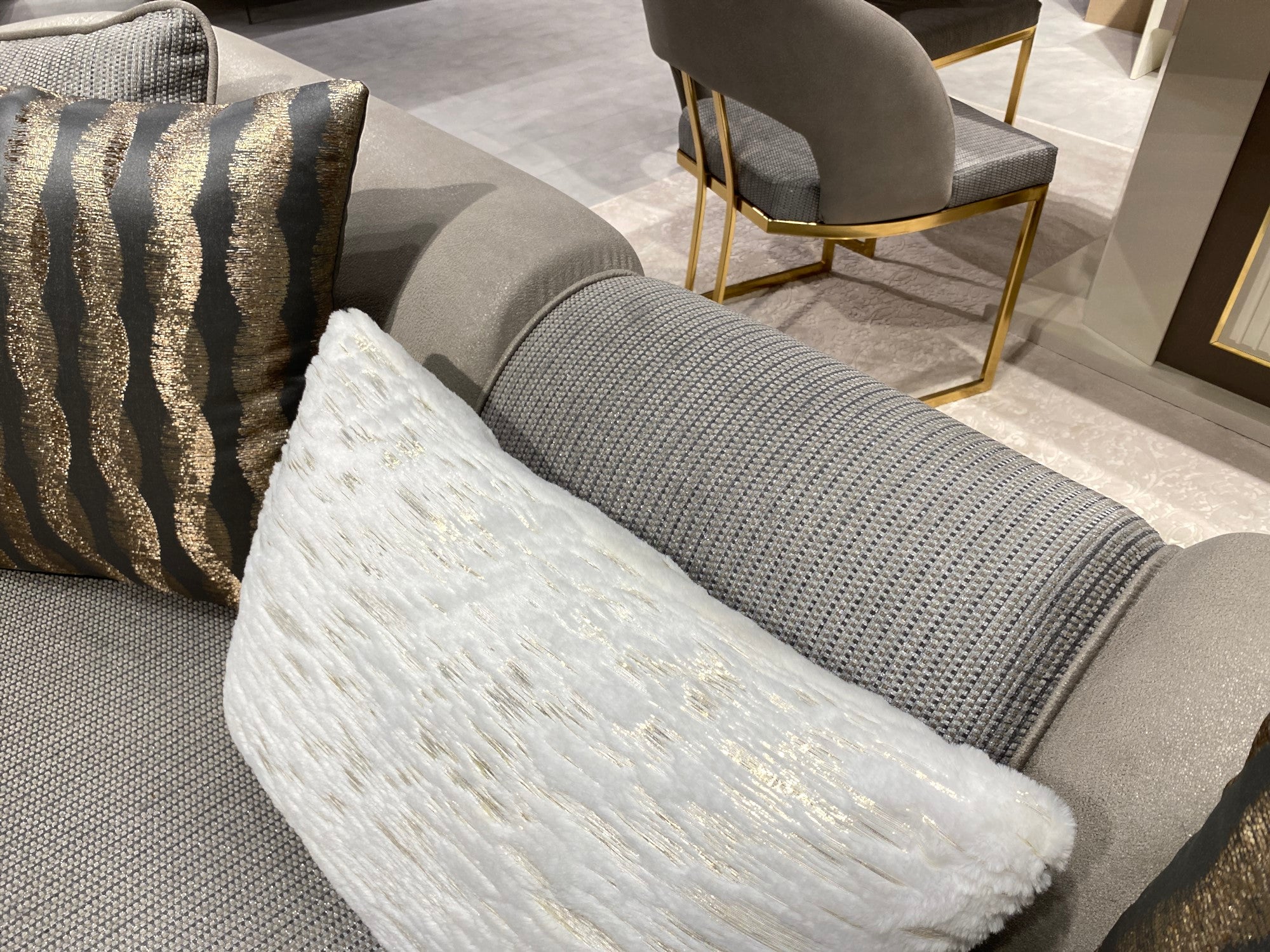 Zurich Stationary Livingroom Set (2 Sofa & 2 Chair)
