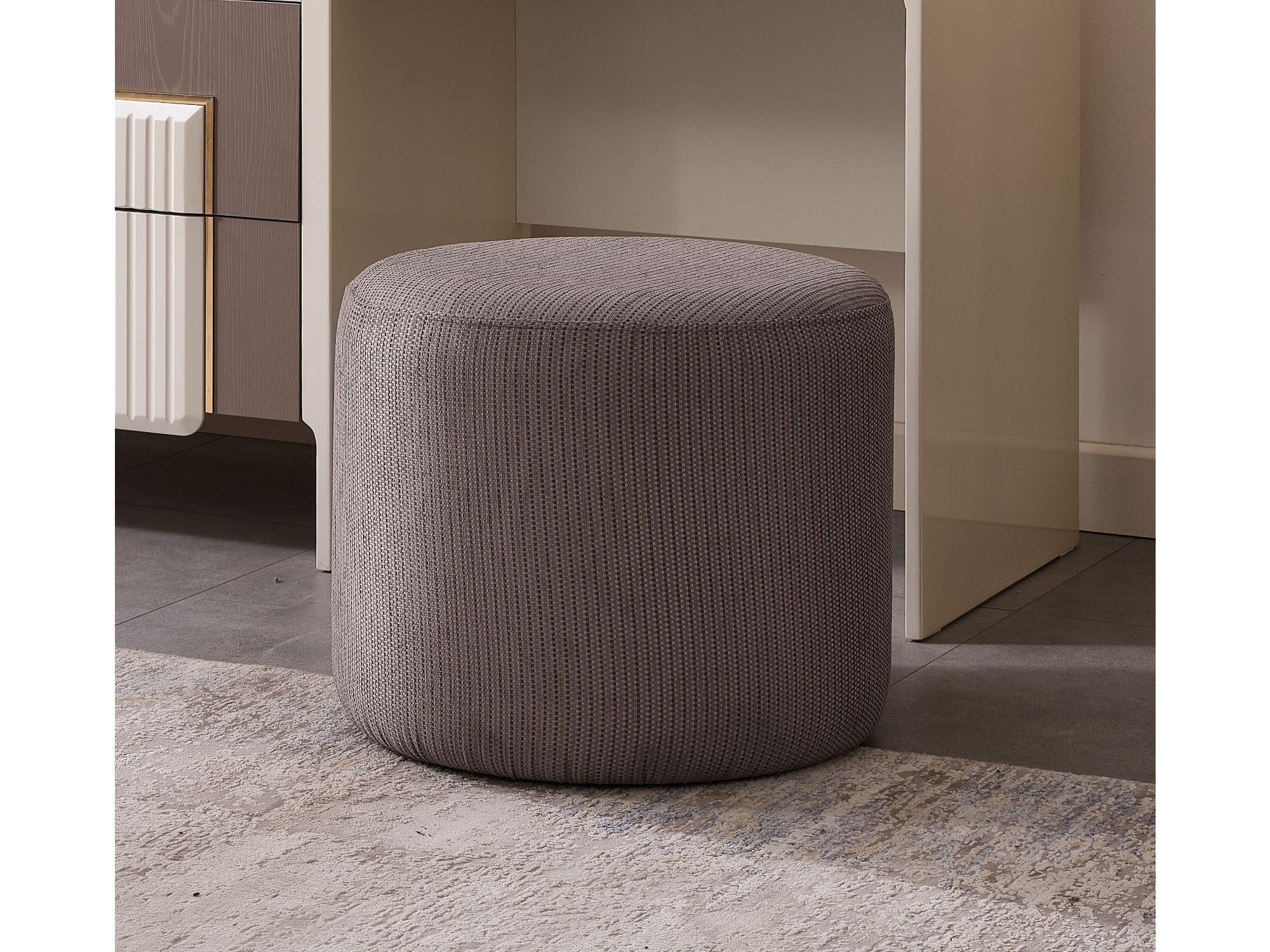 Zurich Bedroom Dresser With Mirror