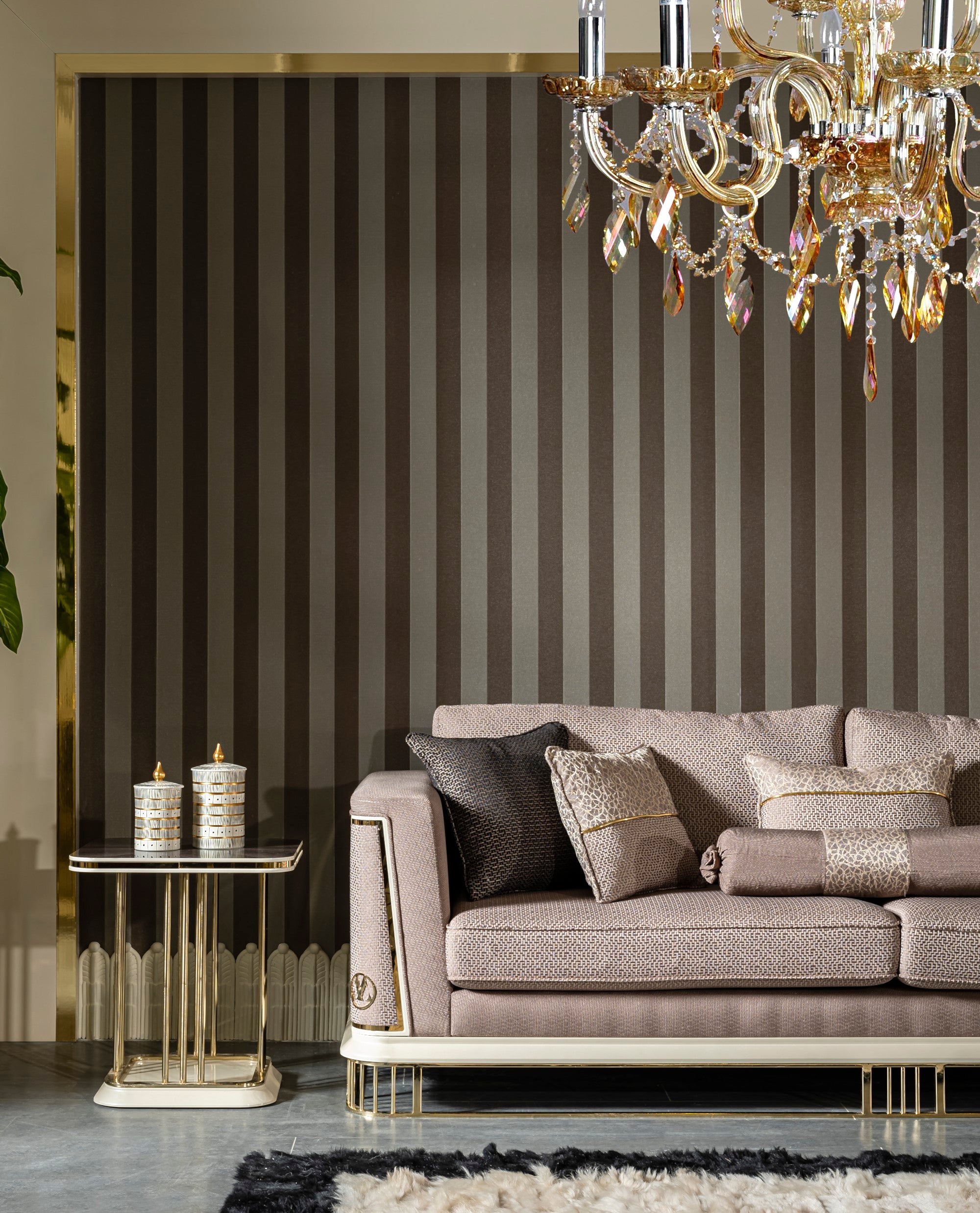 Bugatti Stationary Livingroom Set (1 Chester Sofa & 1 Sofa & 2 Chair)