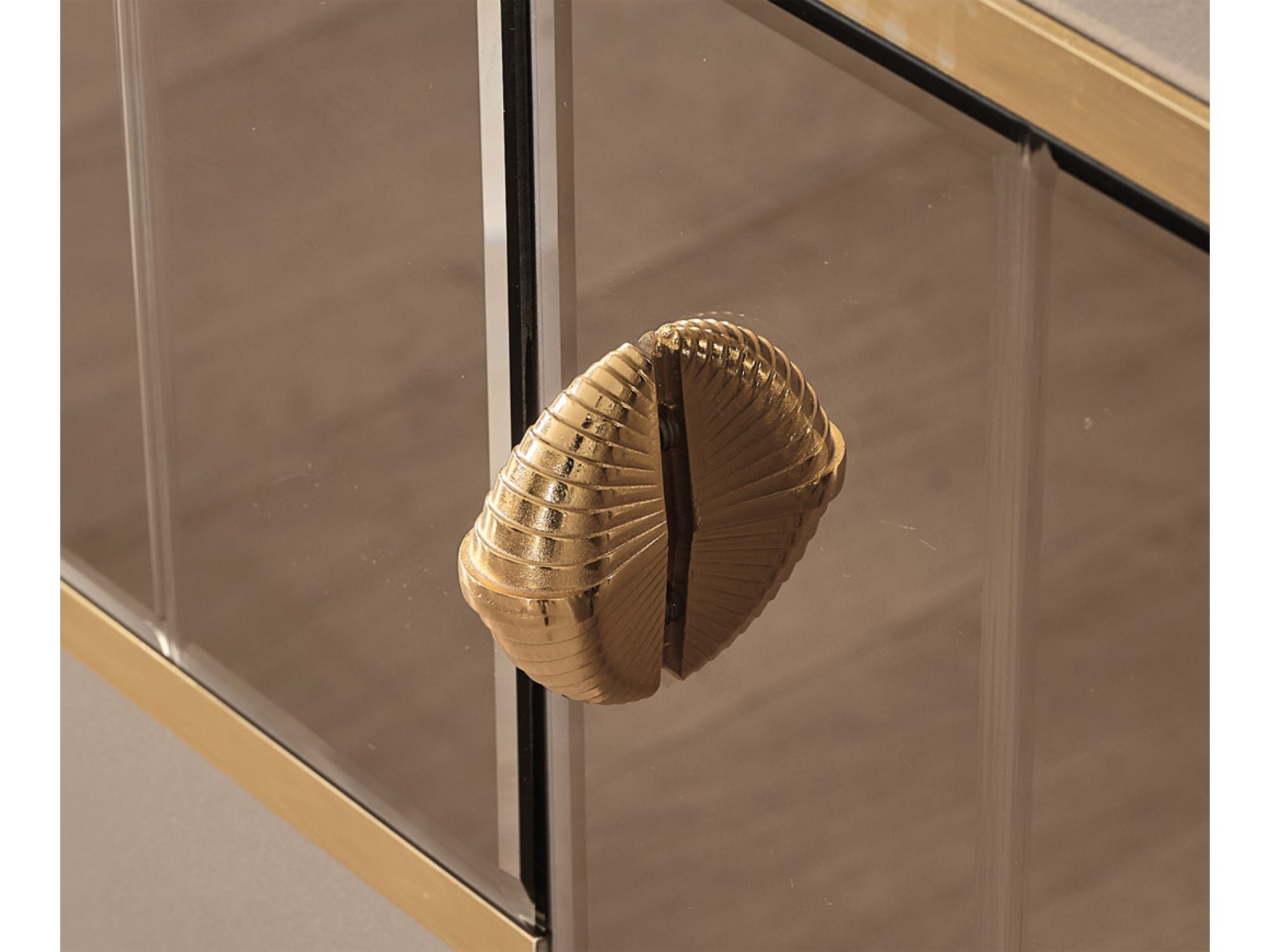 Istanbul Diningroom (Consol With Mirror & Dining Table & 6 Dining Chair)