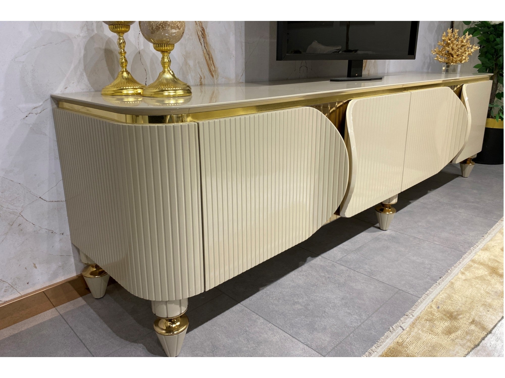 Lizbon Tv Stand With Back Panel