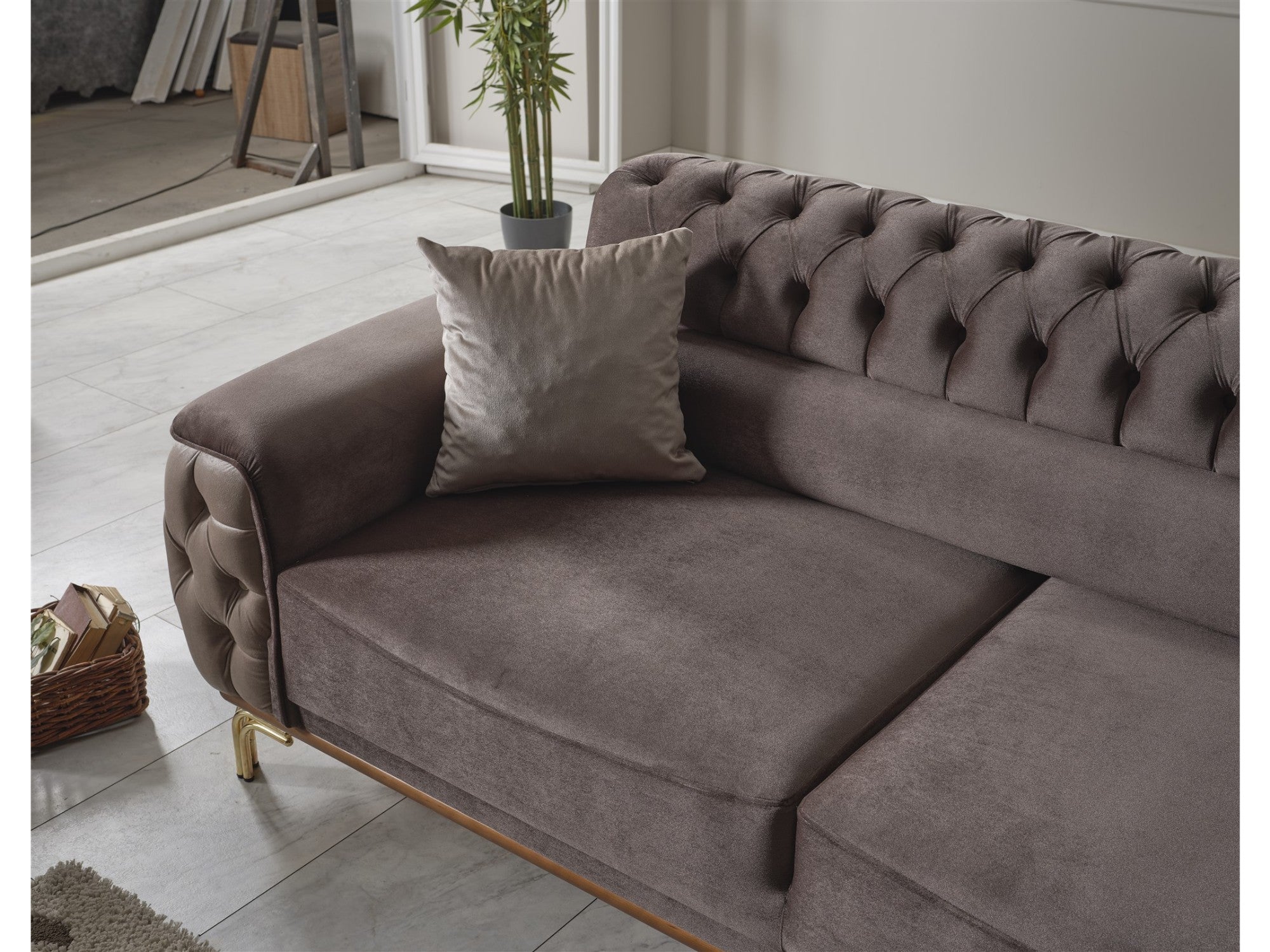 New York Convertible Livingroom Set (2 Sofa & 2 Chair)