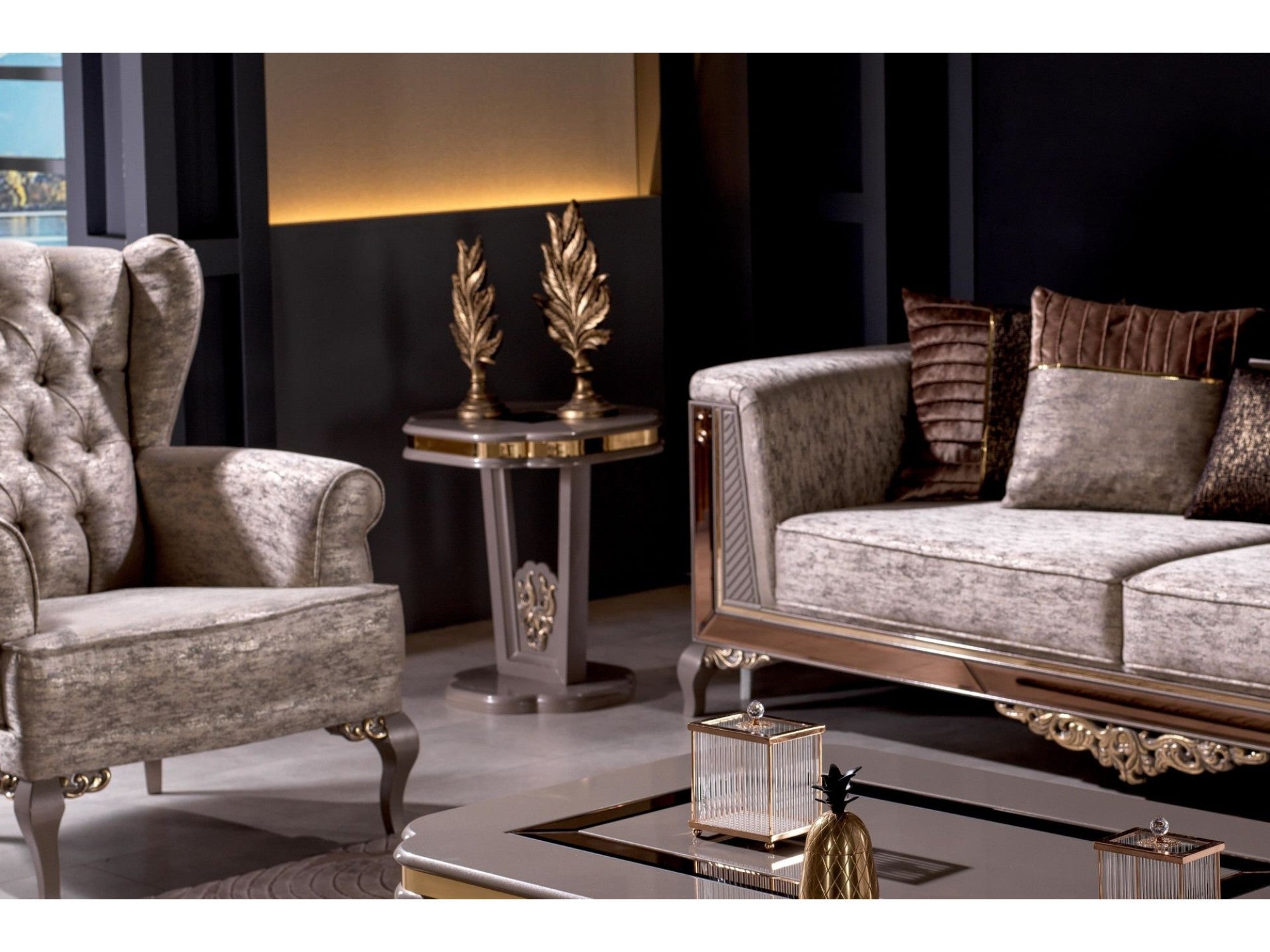 Verona End Table
