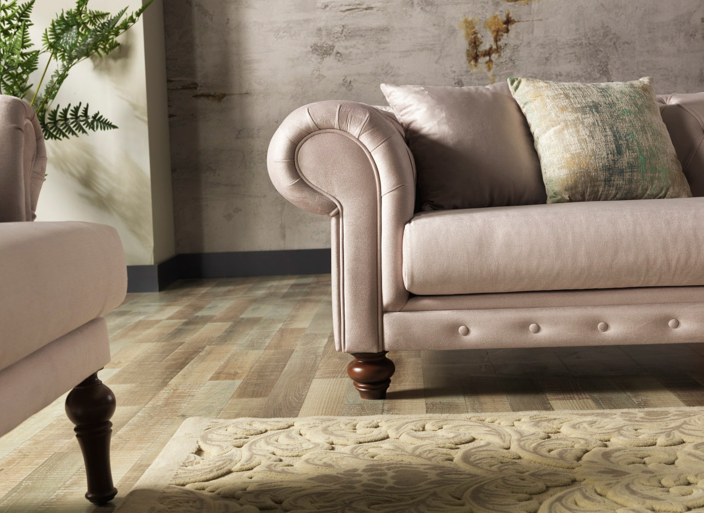 Chester Stationary Livingroom Sofa Cream