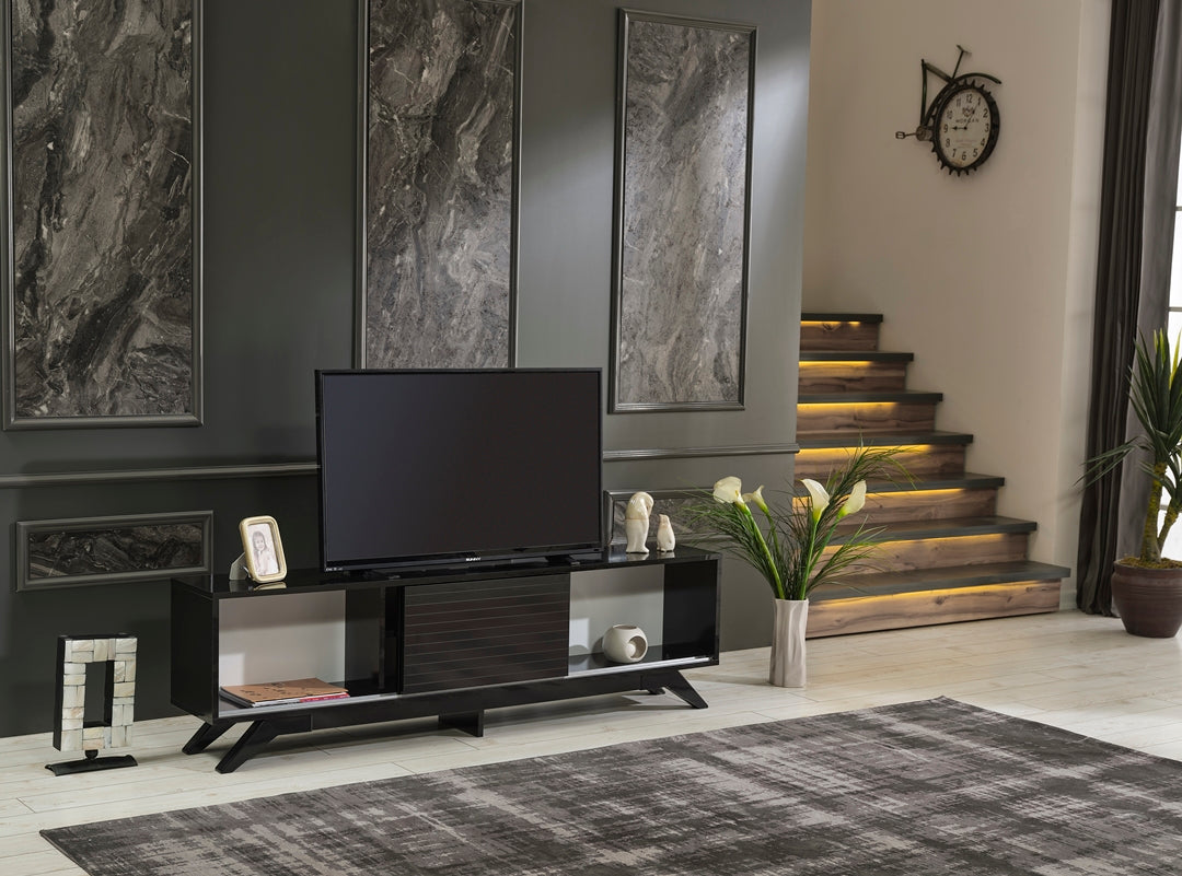 Luxia Tv Stand Black