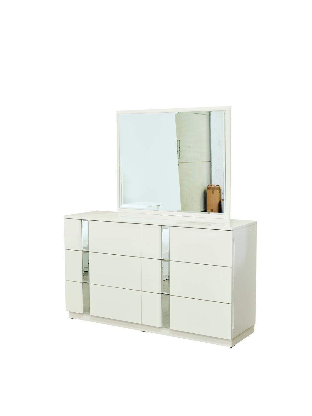 Sienna Bedroom (Queen Frame With Headboard & Dresser With Mirror & 2 Nightstand & Chest)