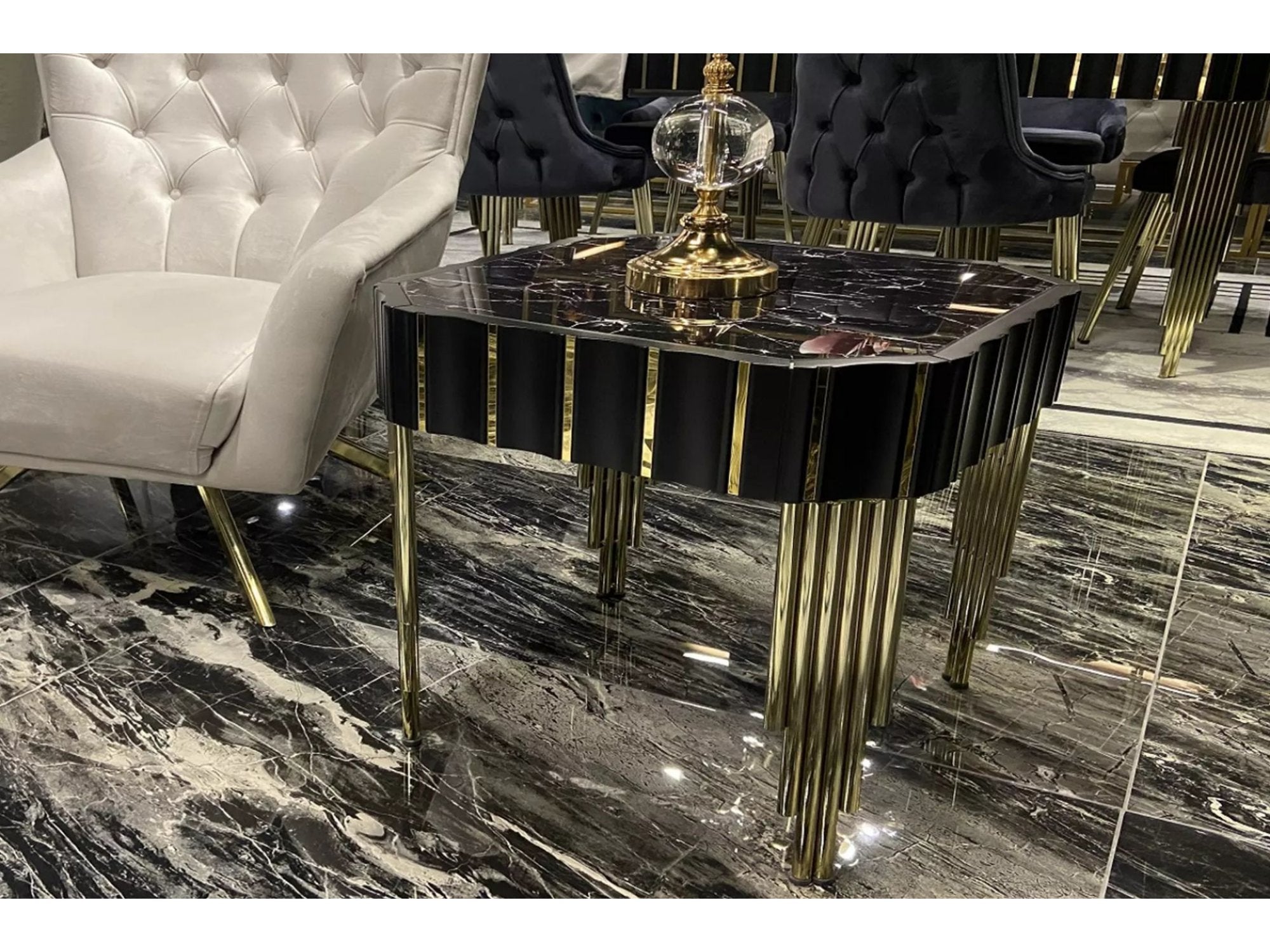 Lotus Diningroom Set (Table & 6 Chair & Console With Mirror)