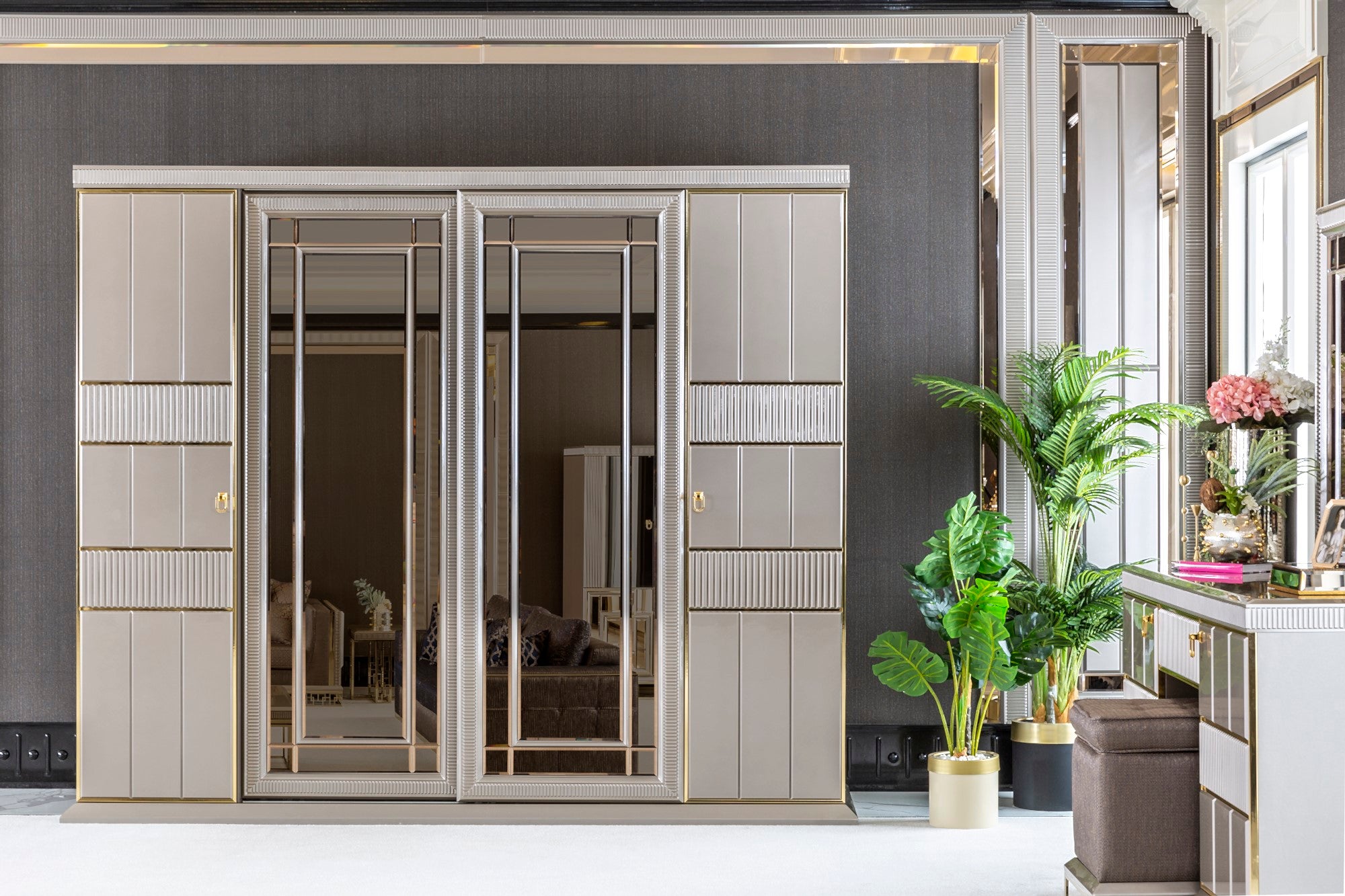 Versace 6 Doors Wardrop