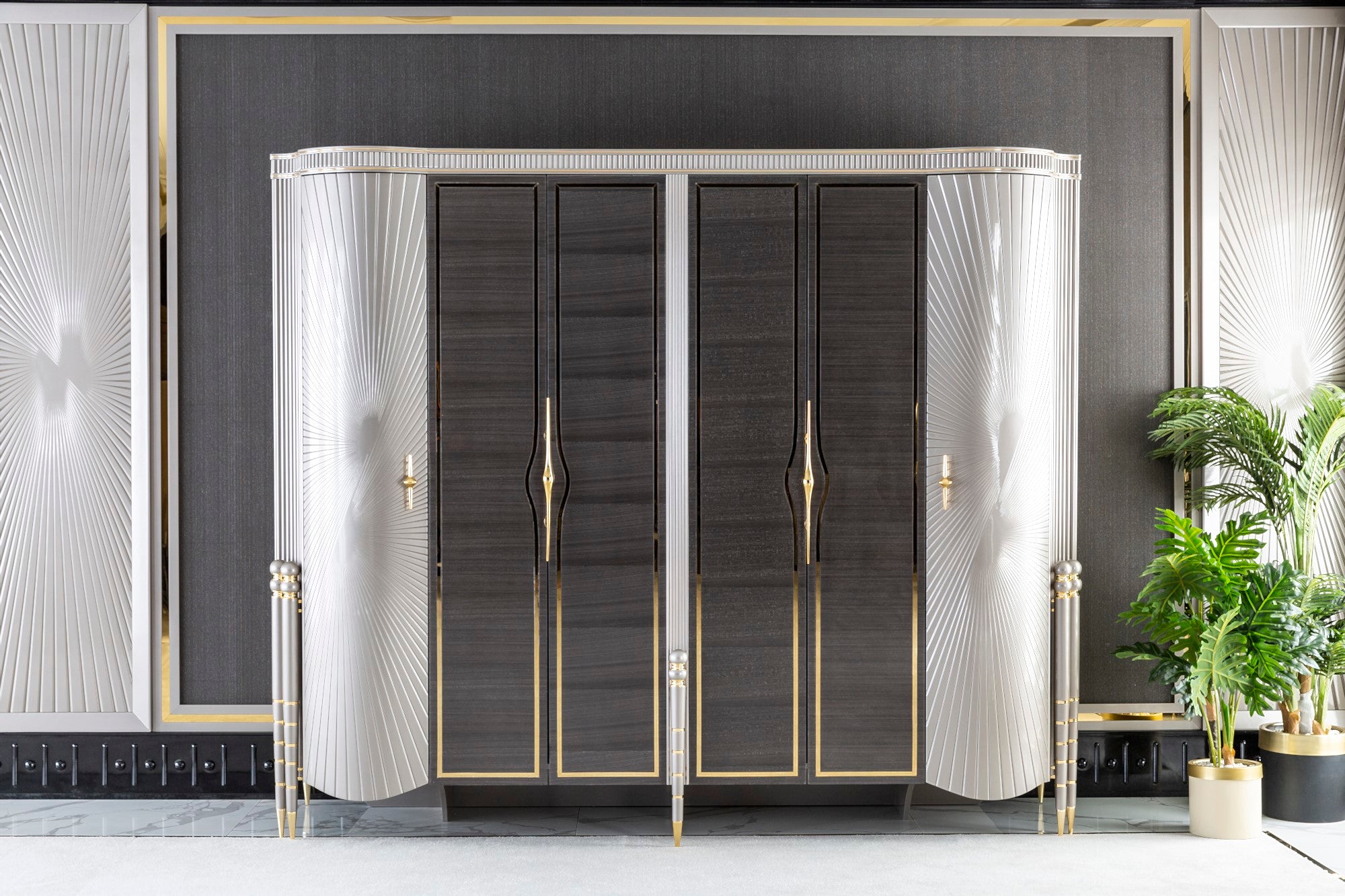 Bentley 6 Doors Wardrobe
