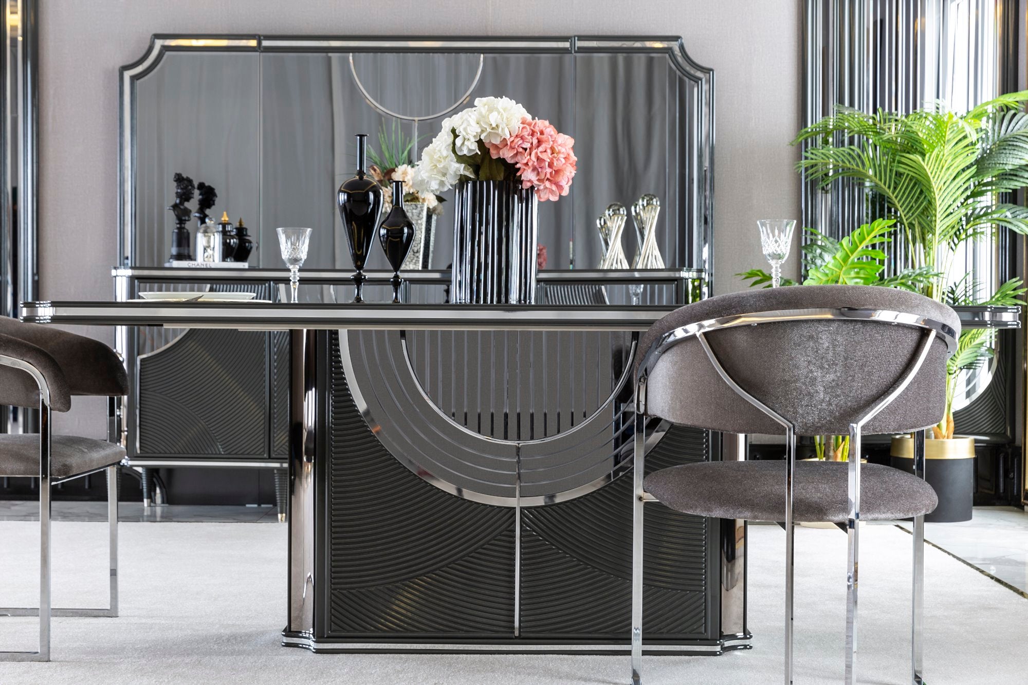Prada Diningroom Table