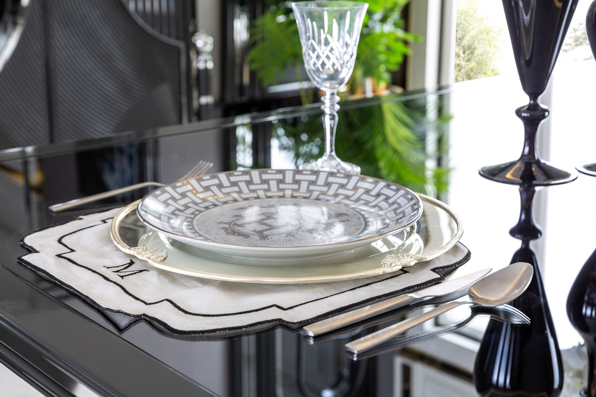 Prada Diningroom Table