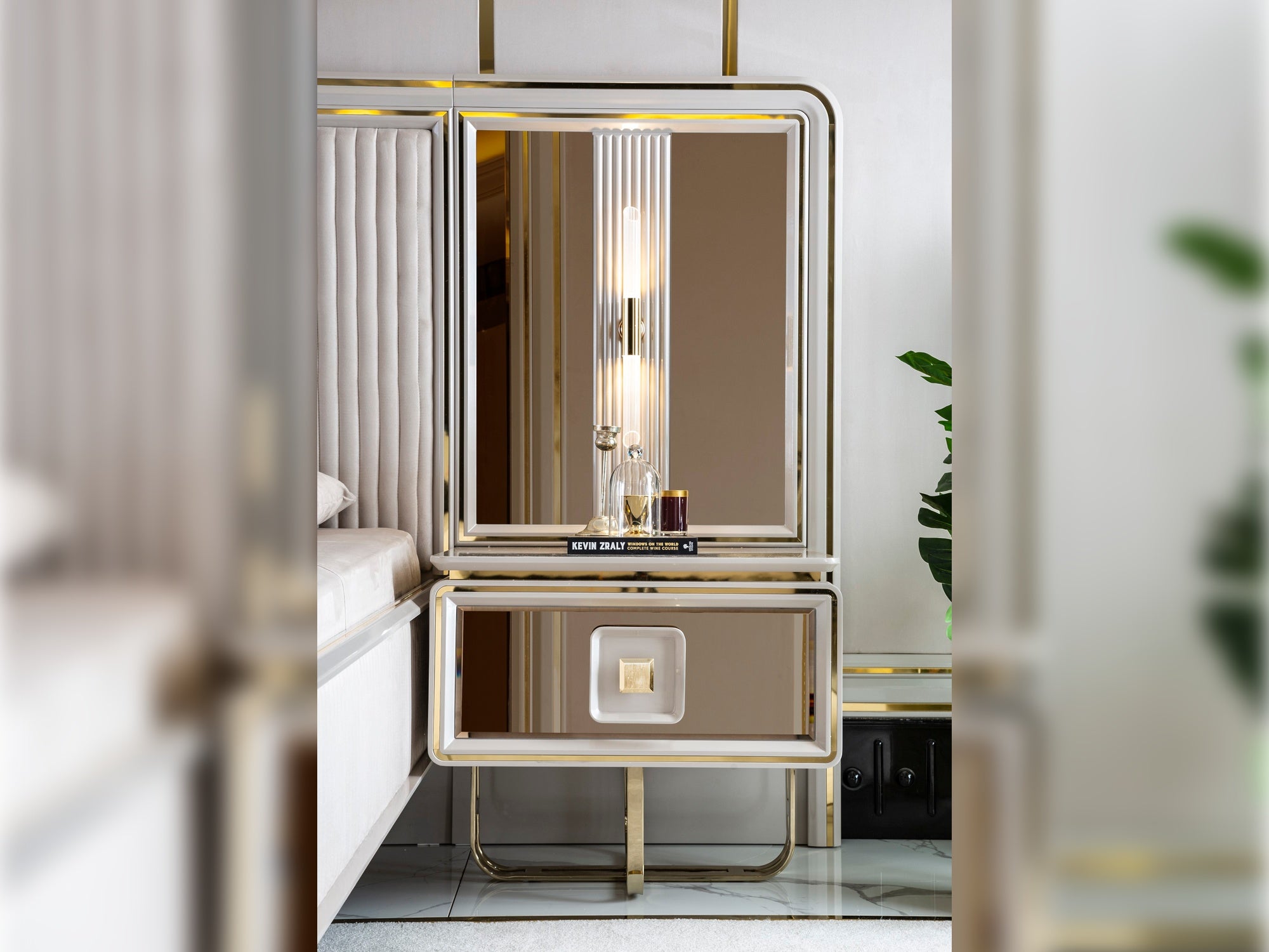 Barcelona Nightstand With Back Part