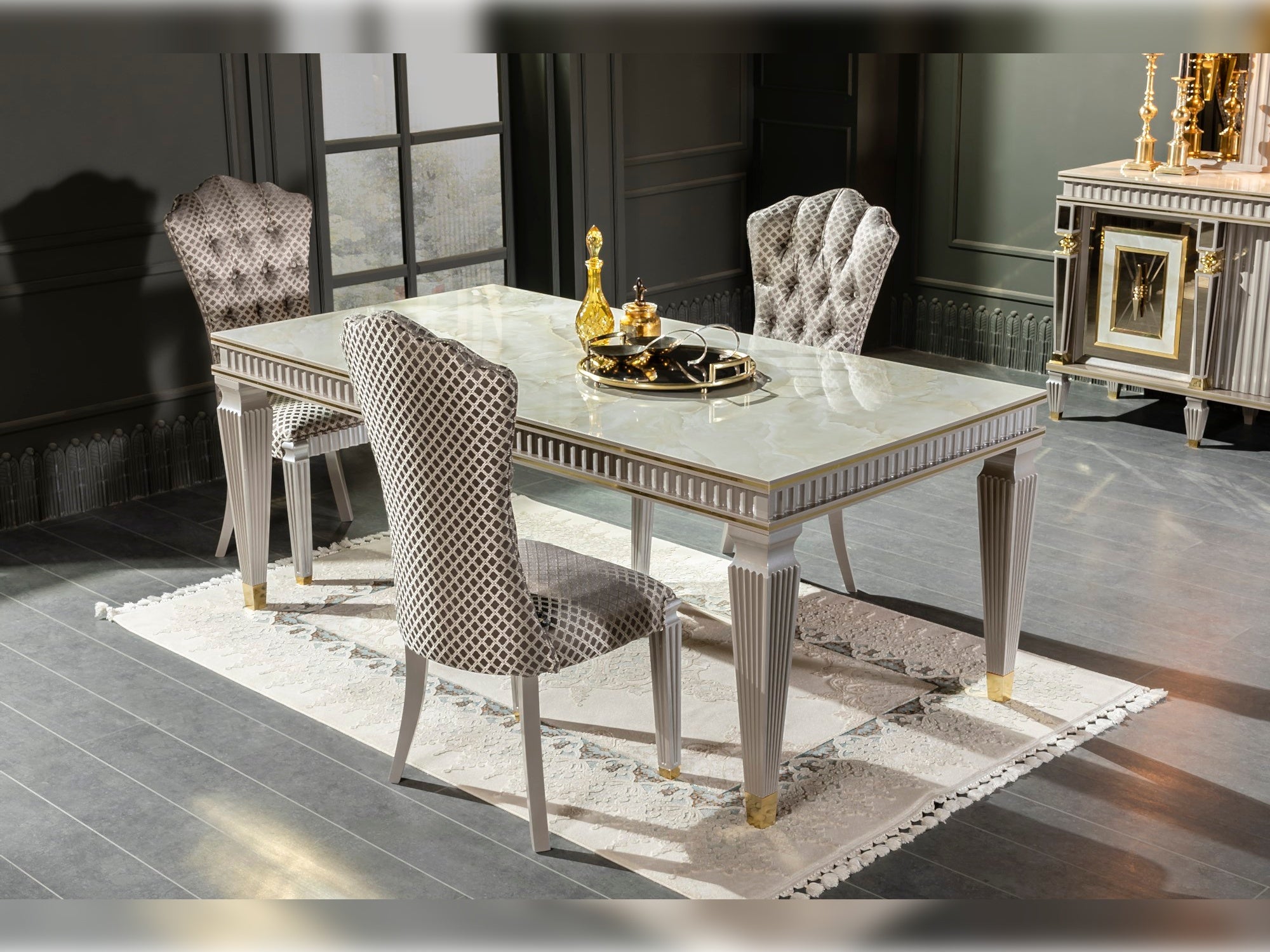 Istanbul Diningroom Table