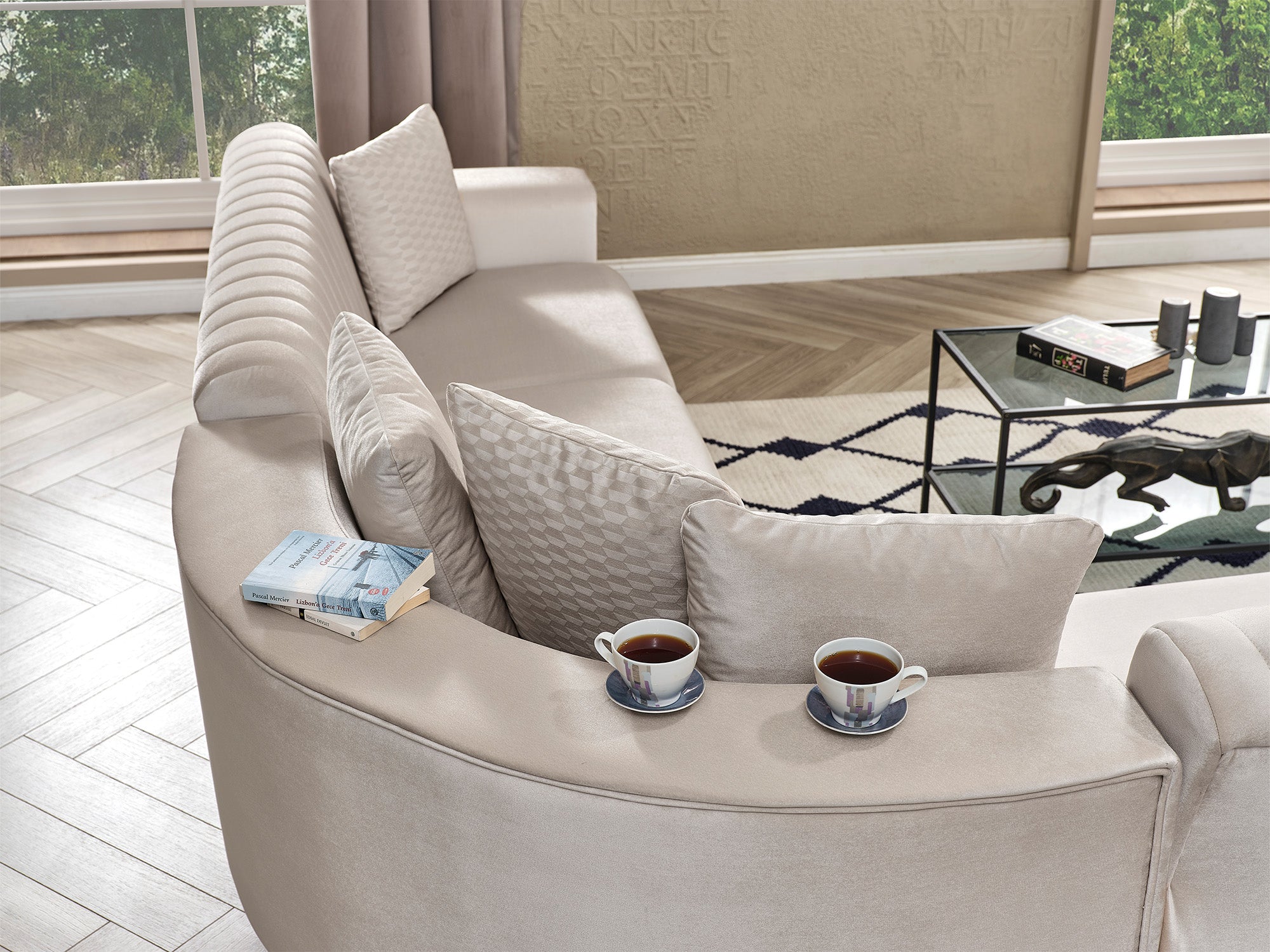 Nefes Sectional Sofa