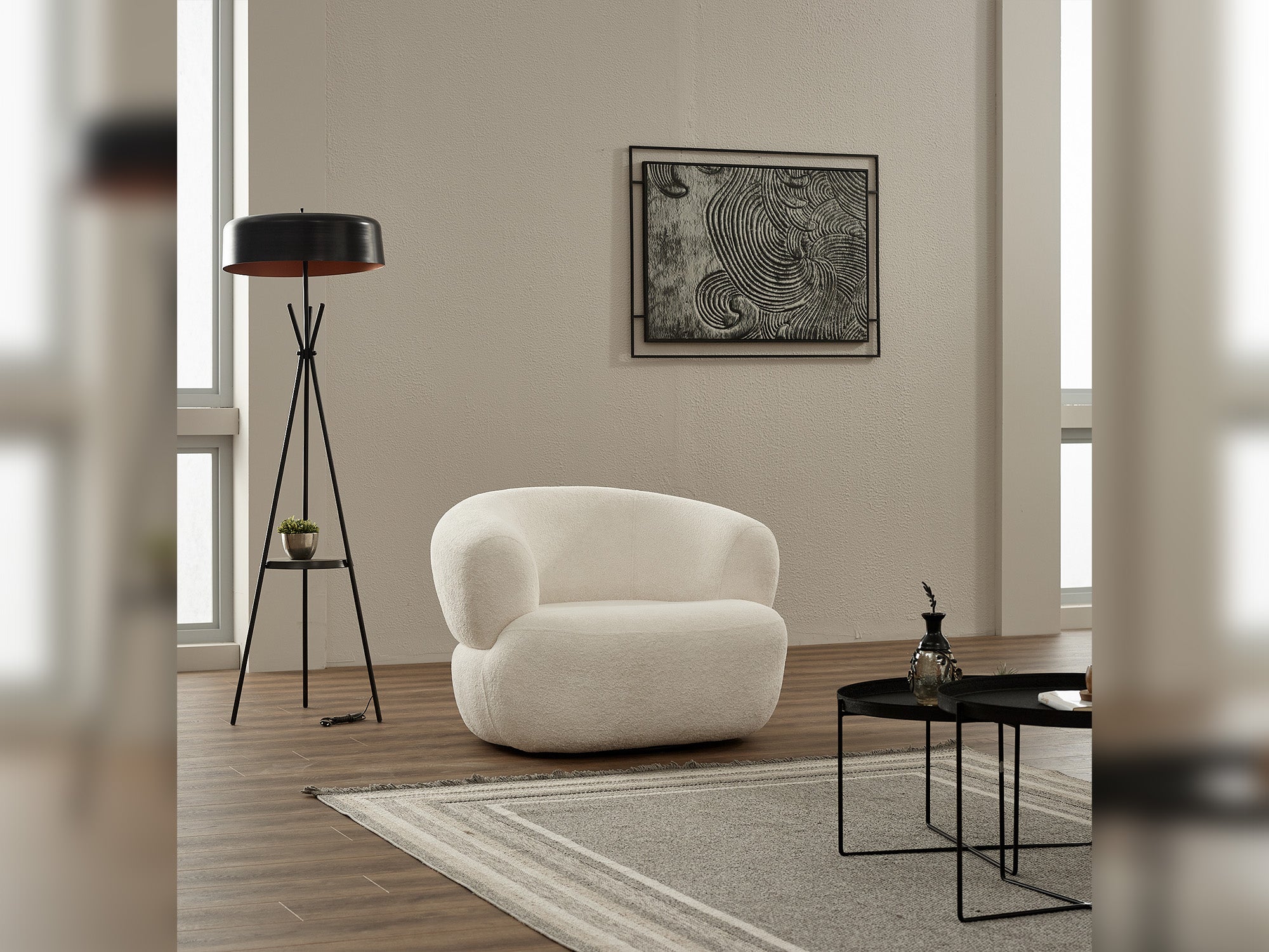 Puffy Swivel Chair