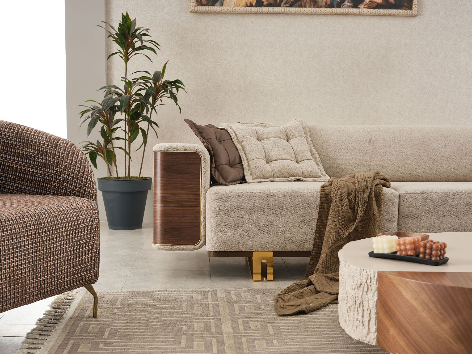 Wolker Convertible Sofa