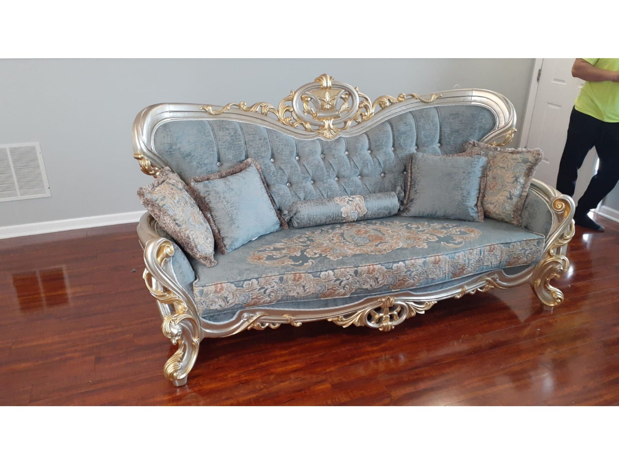 Yildiz Traditional Livingroom Sofa Light Green