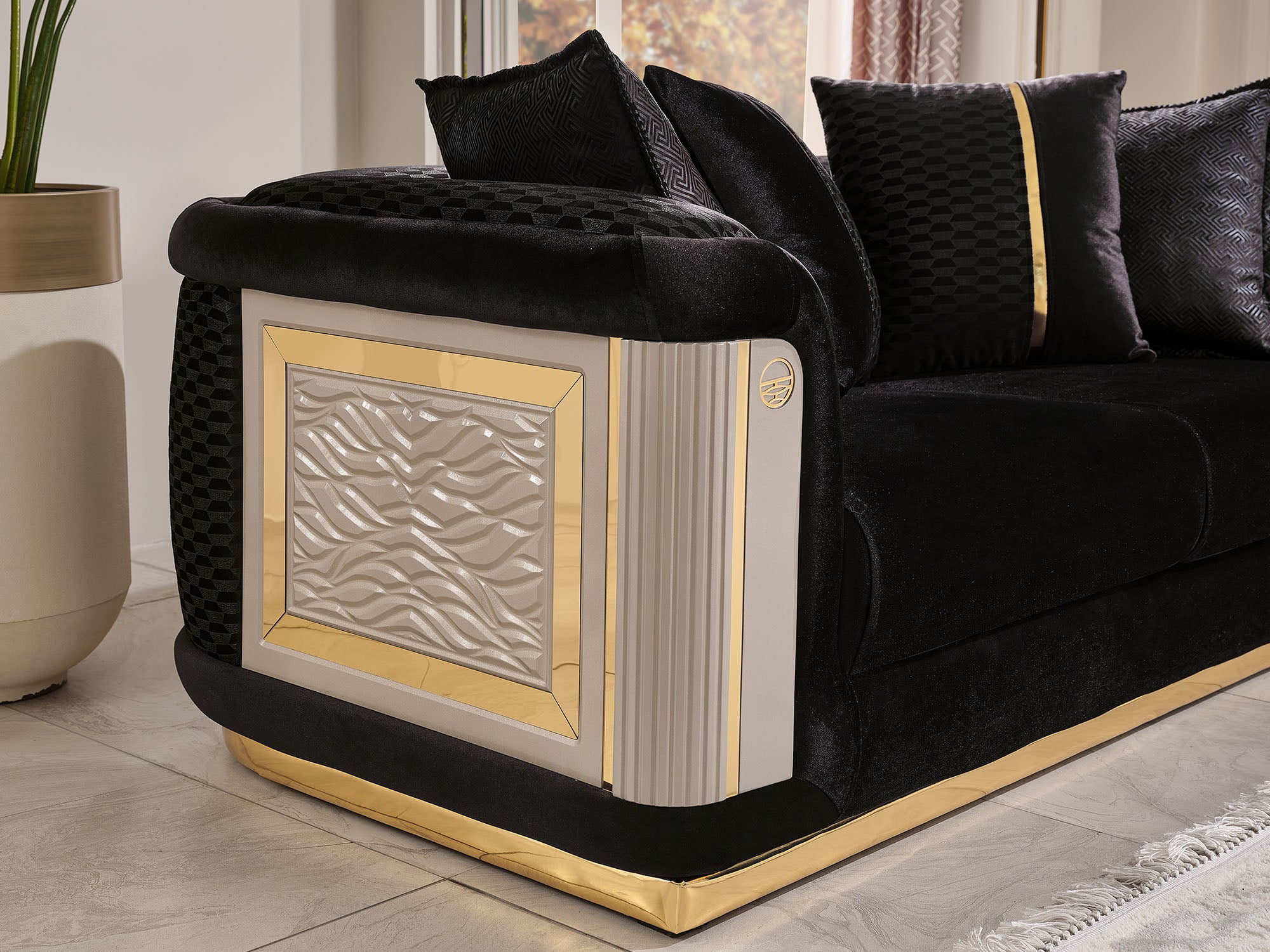 Elegance Stationary Sofa Black